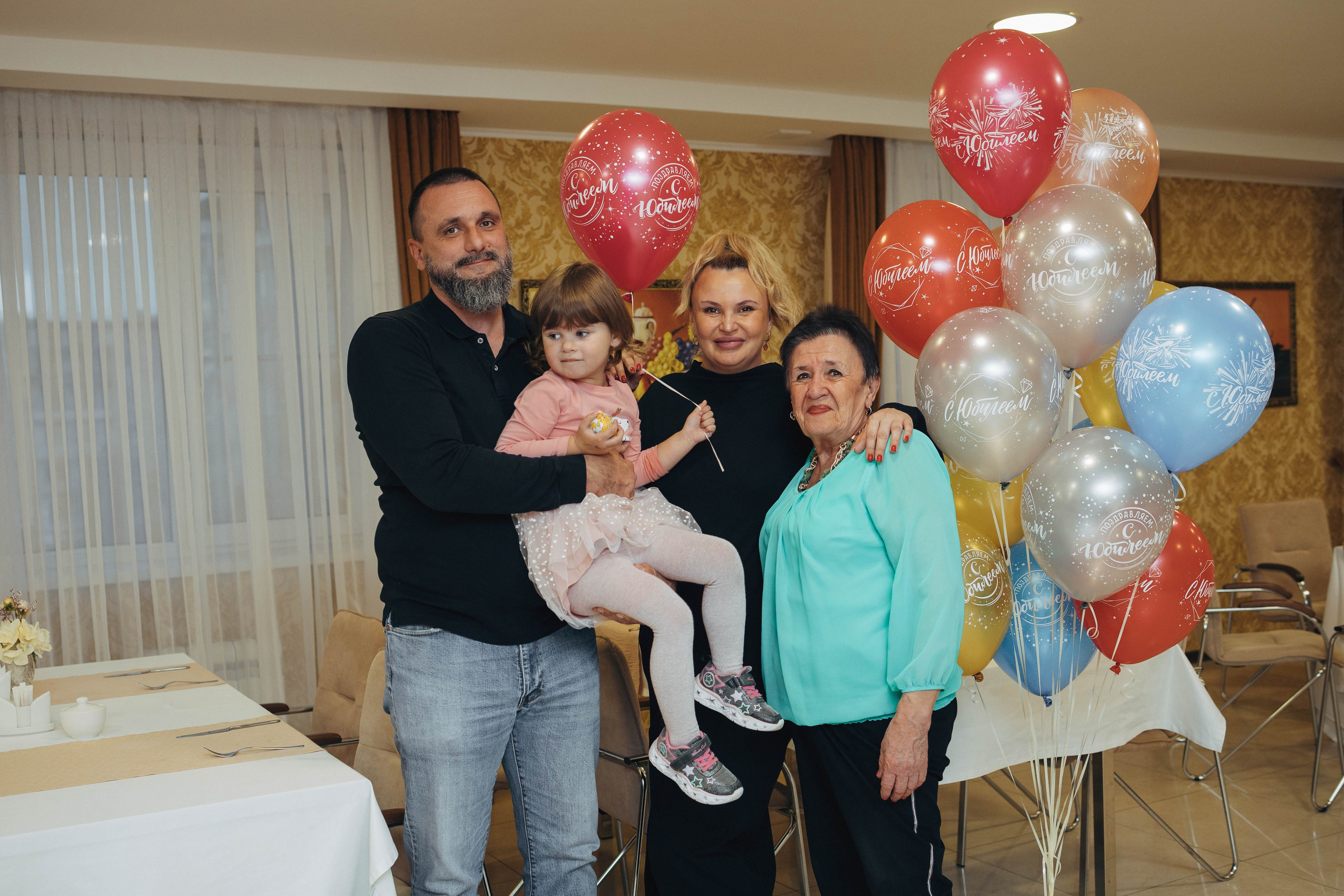 День рождения для мамы. Я Аракчеева Менслу — семейный и свадебный фотограф в Астрахани