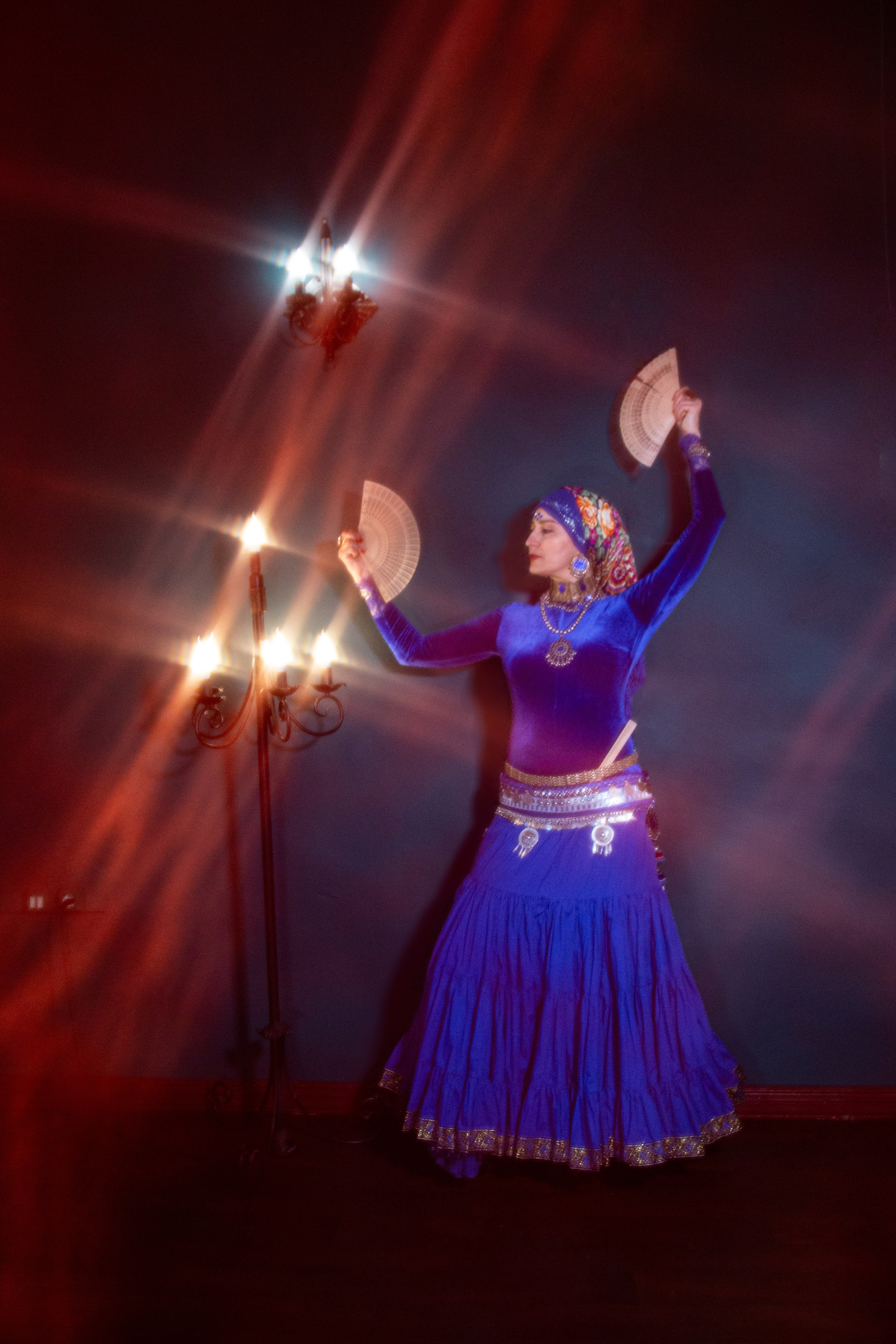 Танец в музее. Музей искусств. Ваш фотограф Северск | Томск