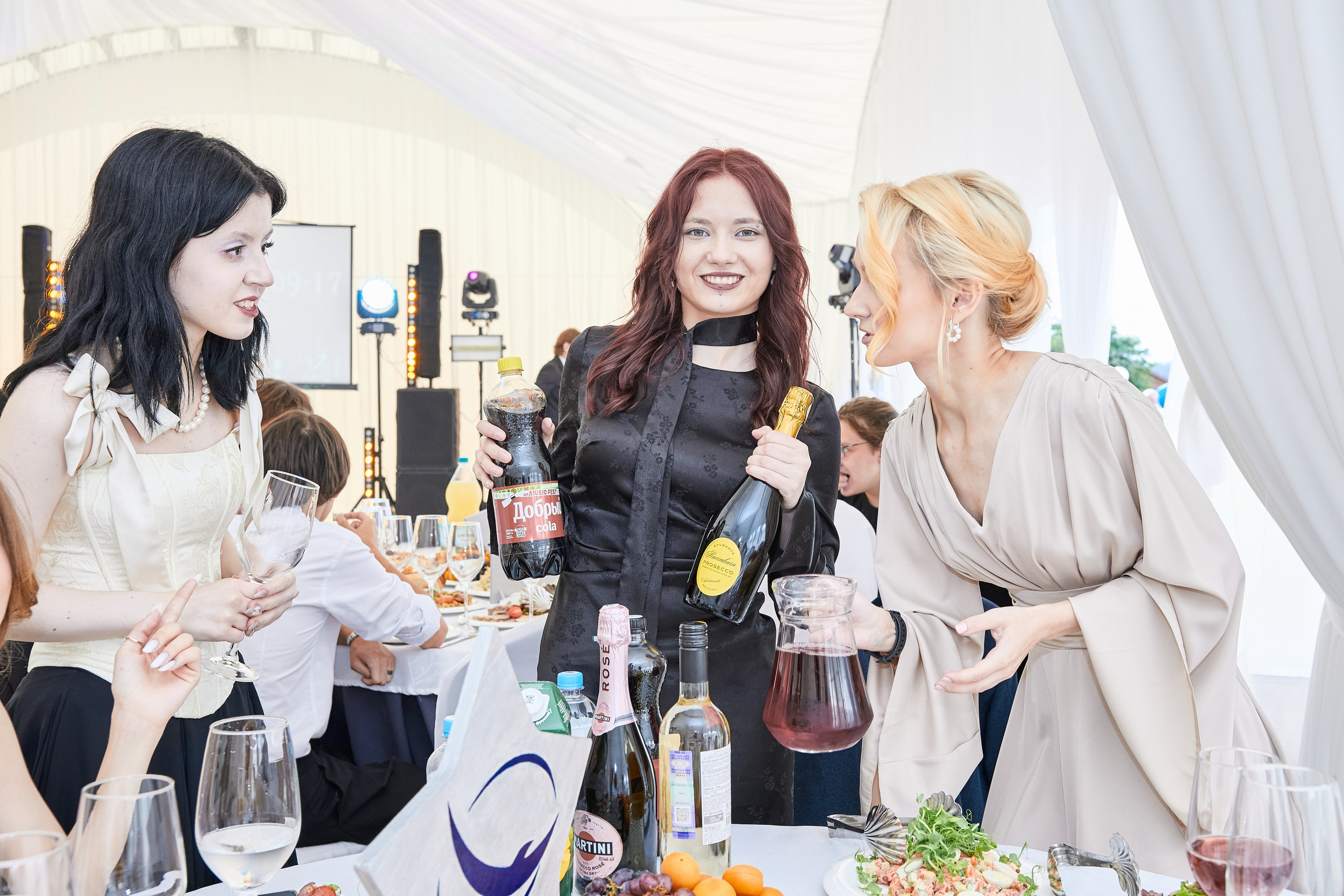 Съёмка корпоративов, банкетов. Фотограф в Новосибирске Алена Скокова