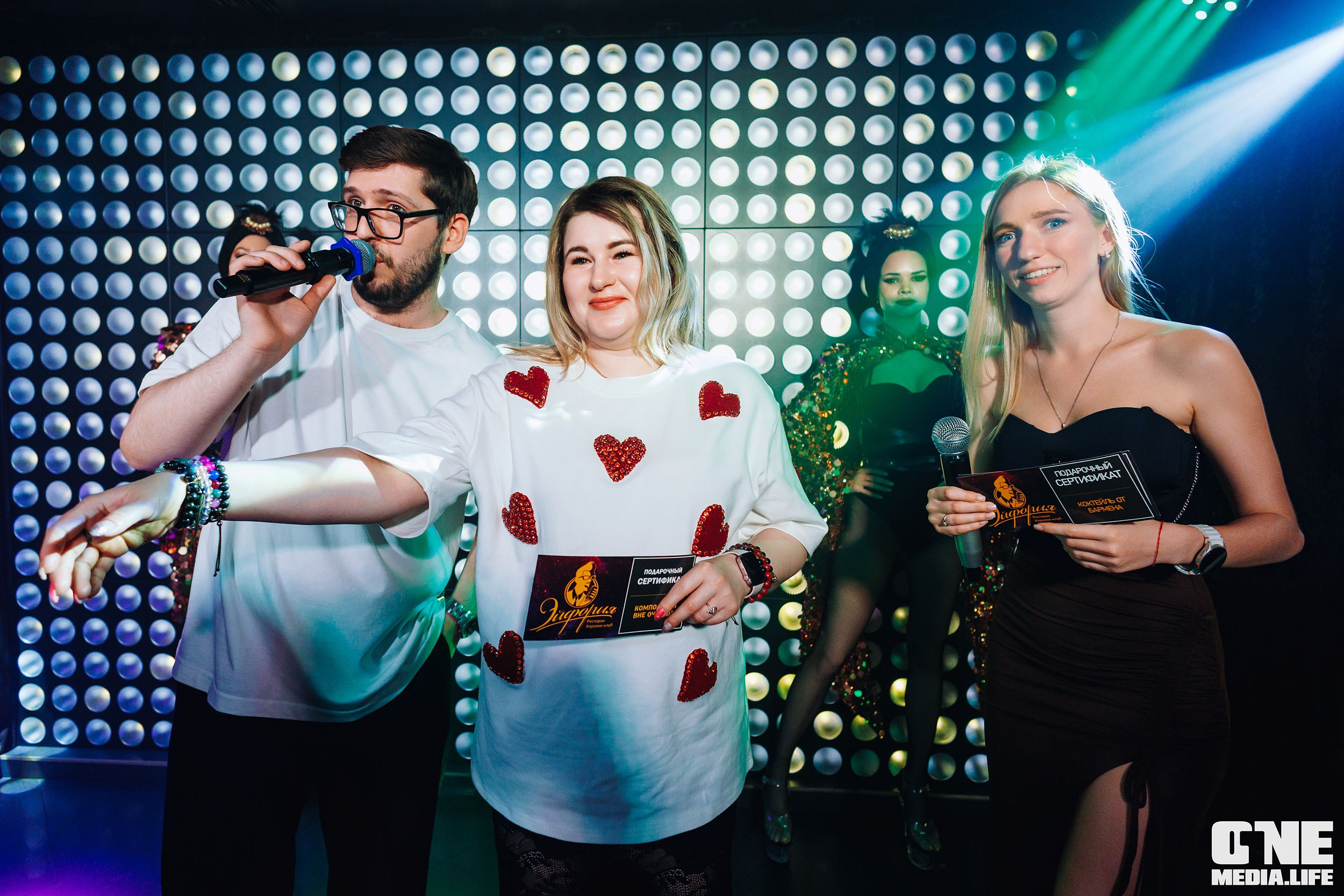 Фоторепортаж из караоке-клуба Эйфория. One Media Life: фоторепортажи, фотоотчеты с мероприятий и заведений