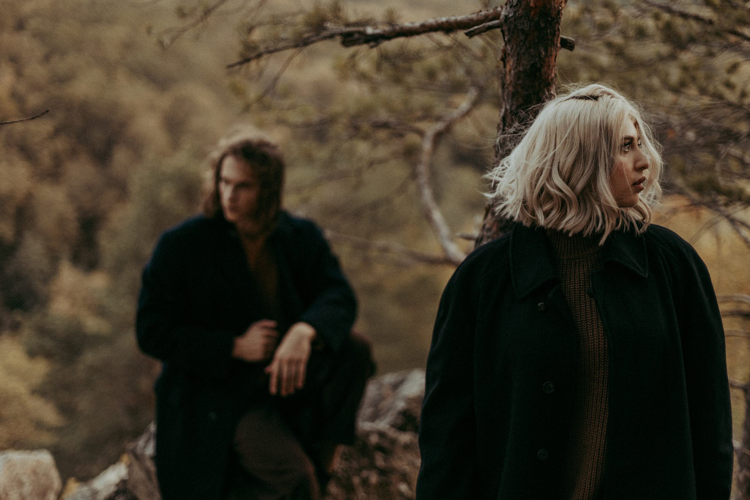 Свадебная фотосессия под ключ. Трогательные фото молодоженов, гостей, декора. Естественная съемка на природе, в зале, в городе. Услуги фотографа для уютных, стильных и эмоциональных свадеб.