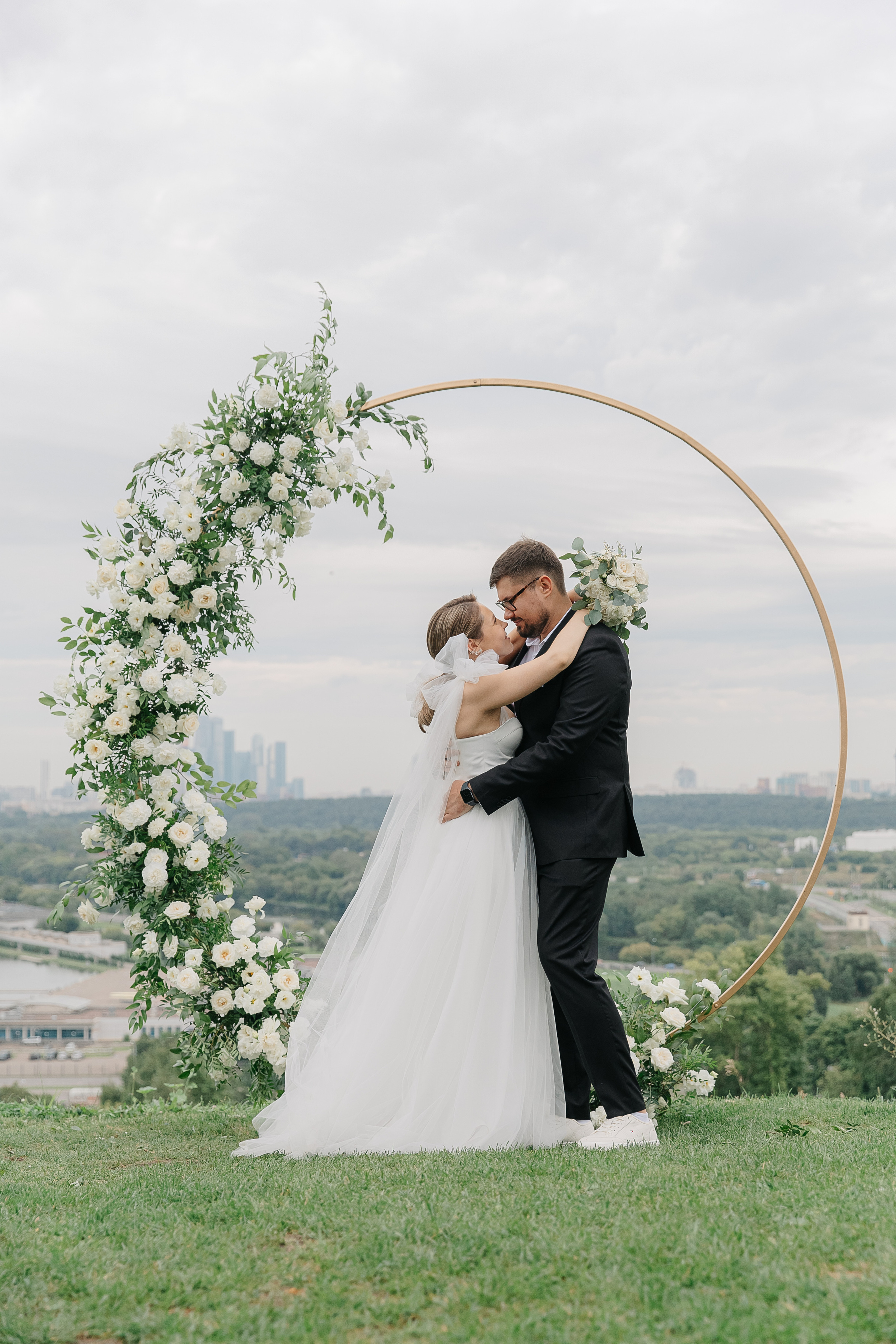 Кирилл и Ксения (свадьба). Свадебный фотограф Москва Саша Серегина (Сашина)