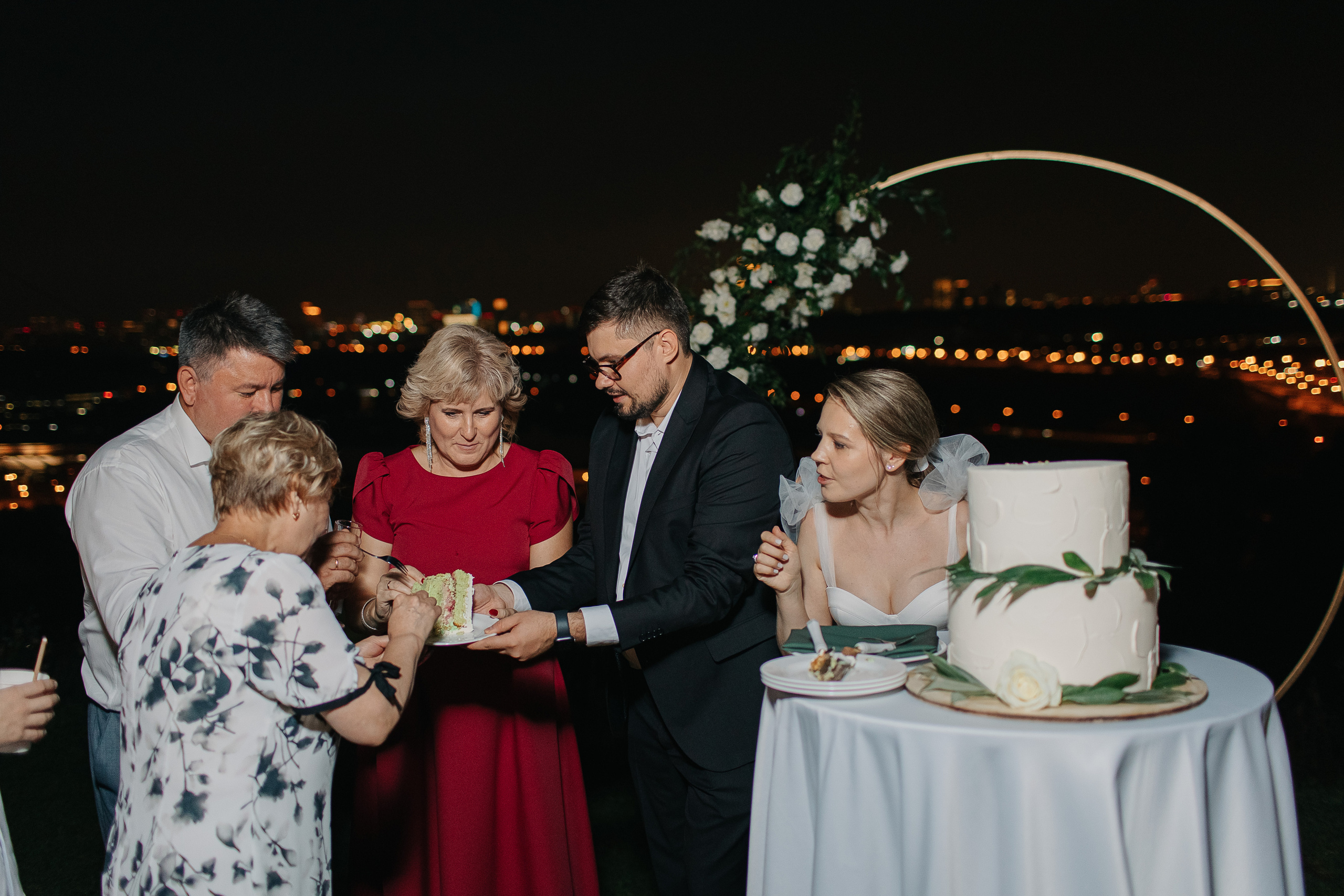 Кирилл и Ксения (свадьба). Свадебный фотограф Москва Саша Серегина (Сашина)