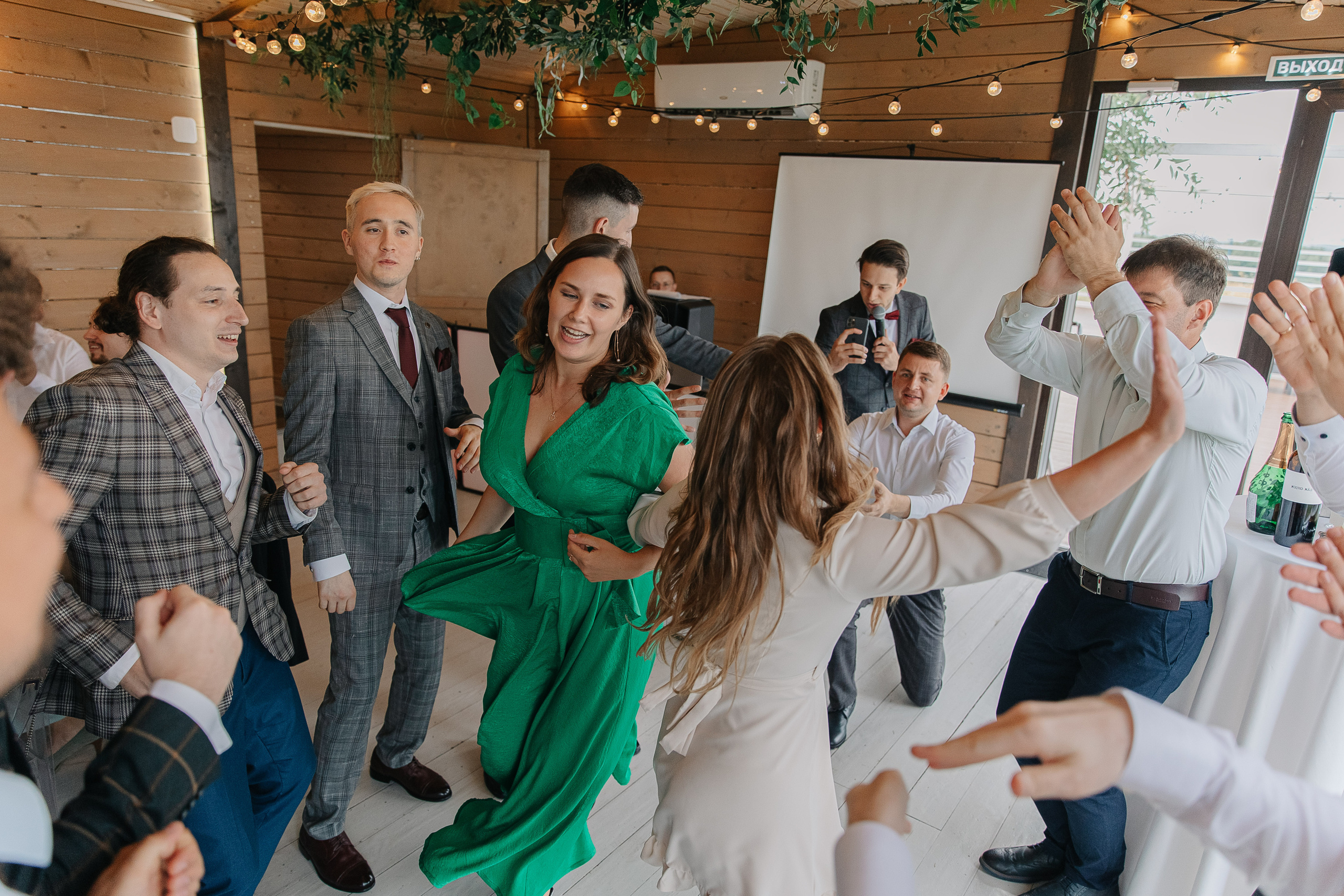 Кирилл и Ксения (свадьба). Свадебный фотограф Москва Саша Серегина (Сашина)