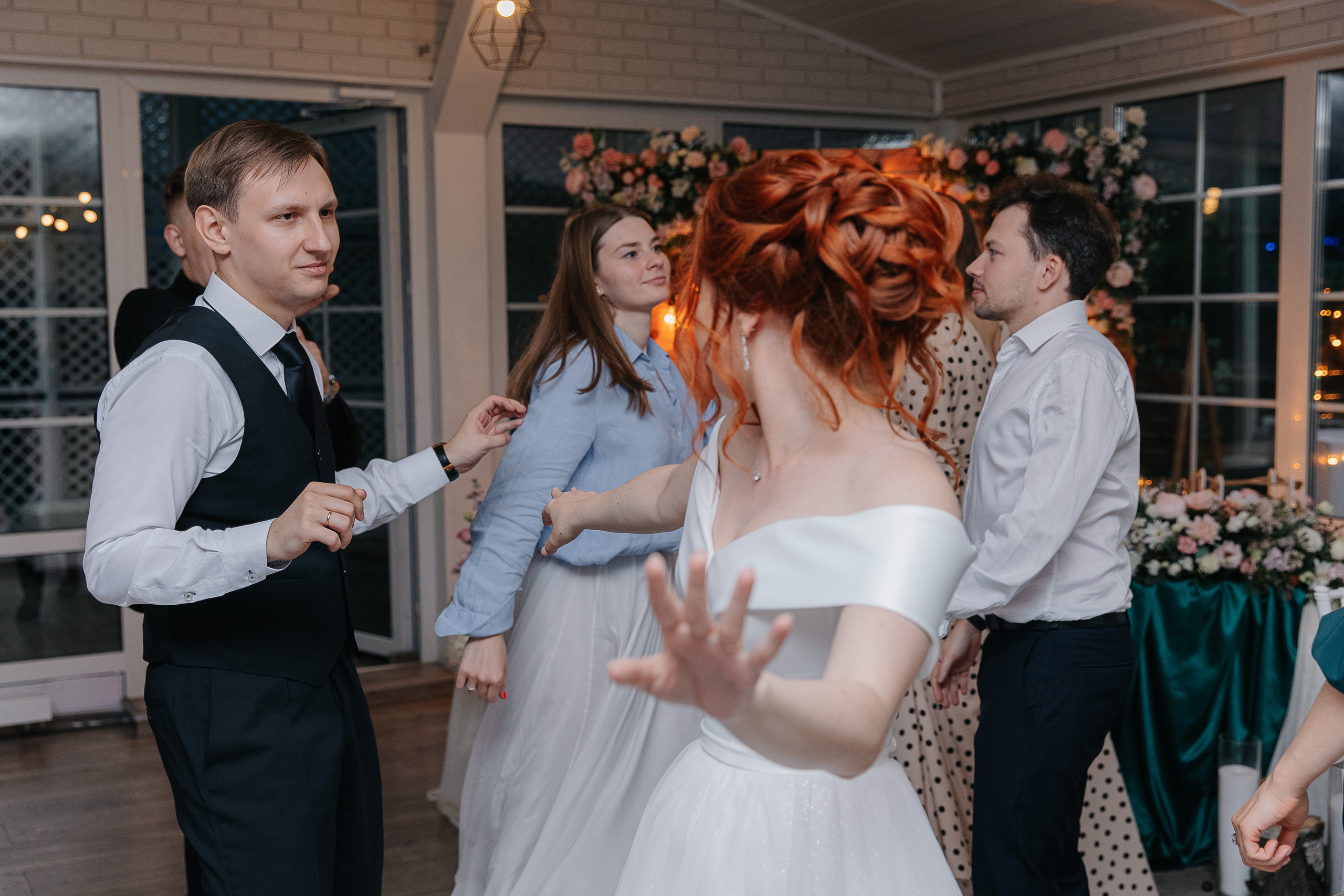 Вячеслав и Дарья (свадьба). Свадебный фотограф Москва Саша Серегина (Сашина)