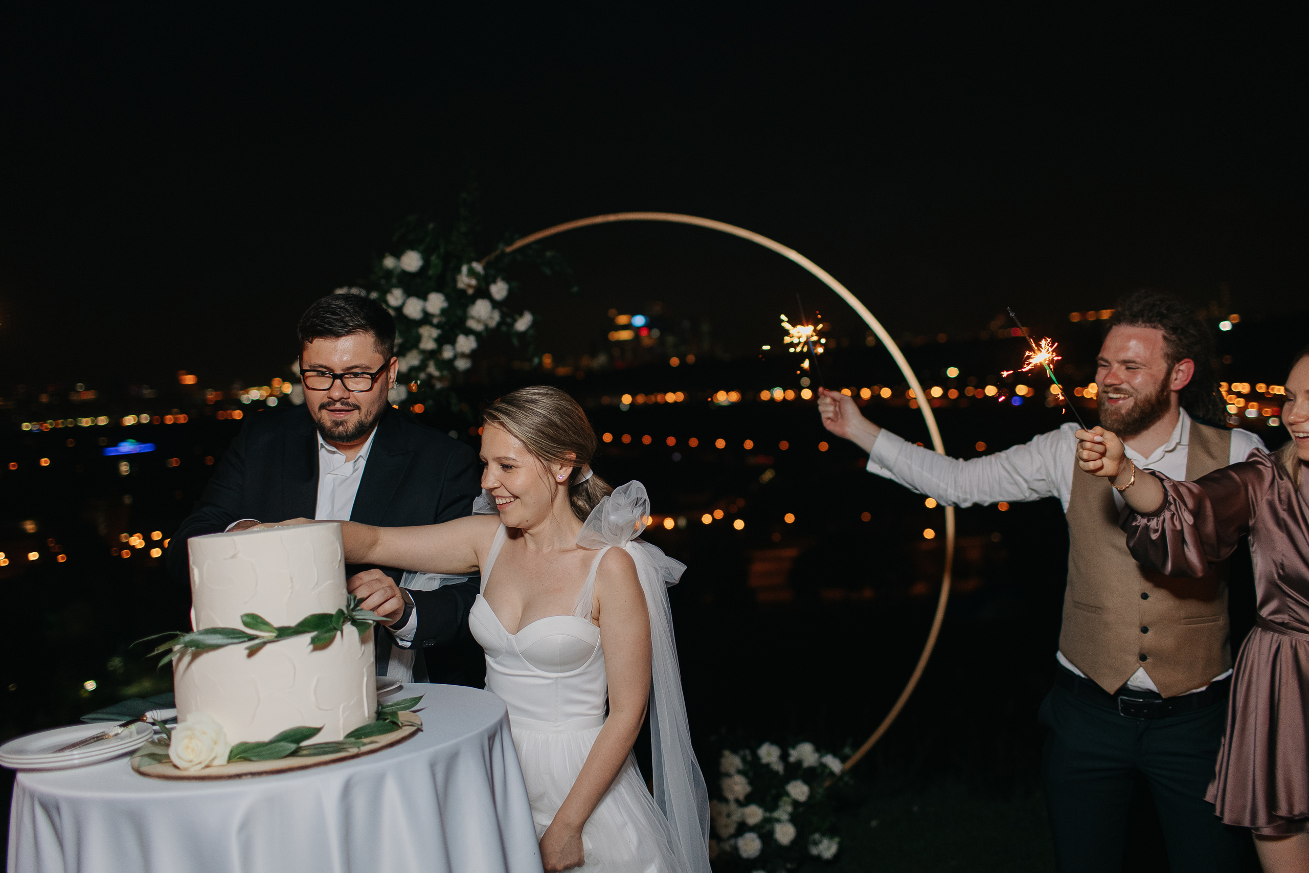 Кирилл и Ксения (свадьба). Свадебный фотограф Москва Саша Серегина (Сашина)