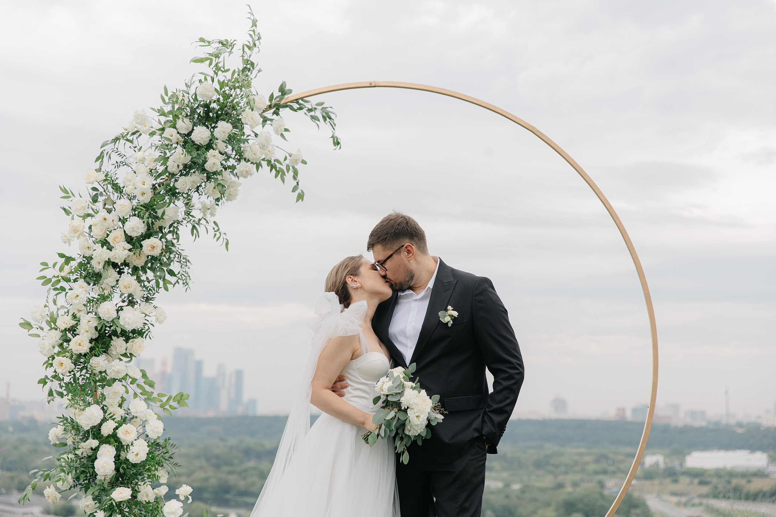 Кирилл и Ксения (свадьба). Свадебный фотограф Москва Саша Серегина (Сашина)