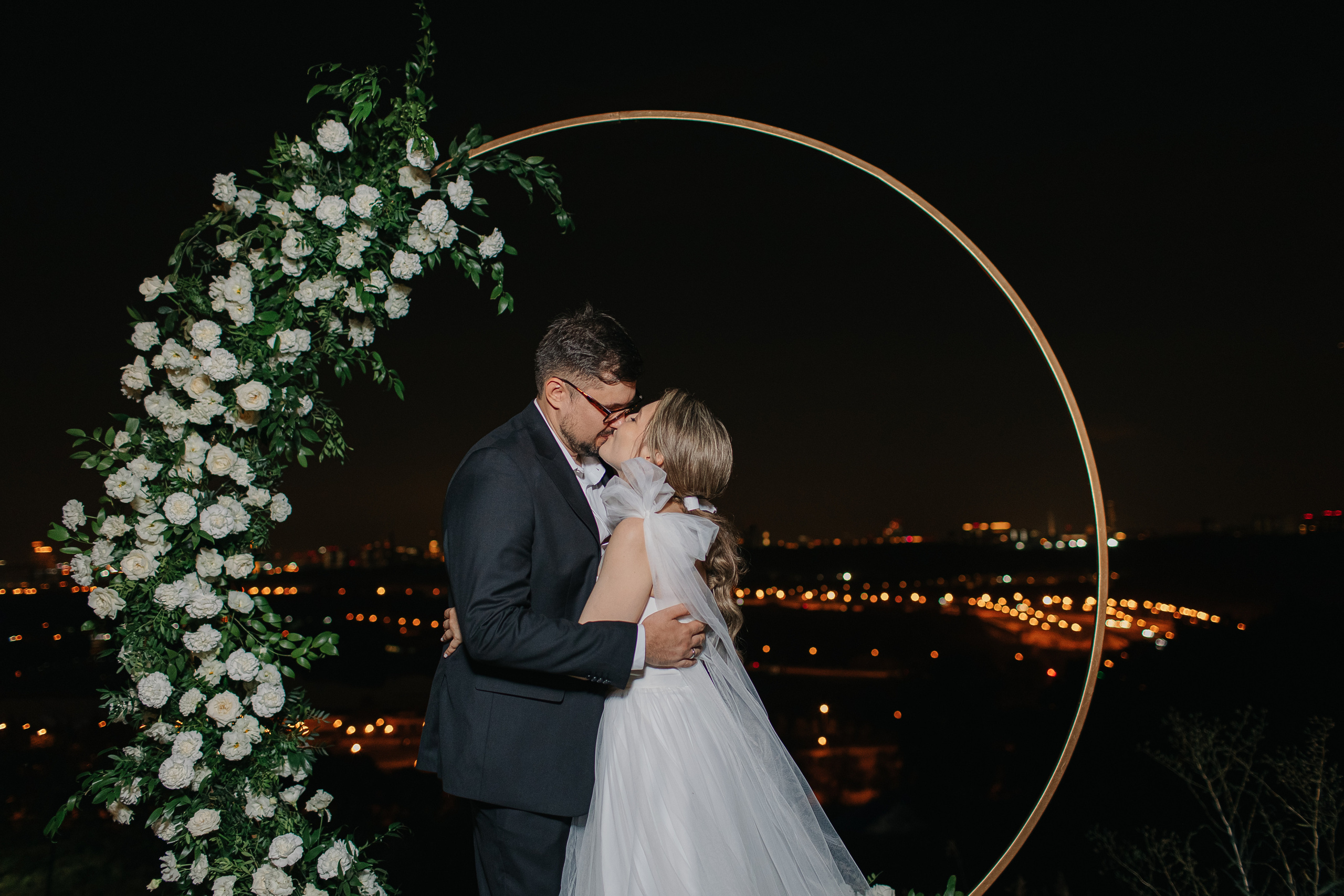 Кирилл и Ксения (свадьба). Свадебный фотограф Москва Саша Серегина (Сашина)