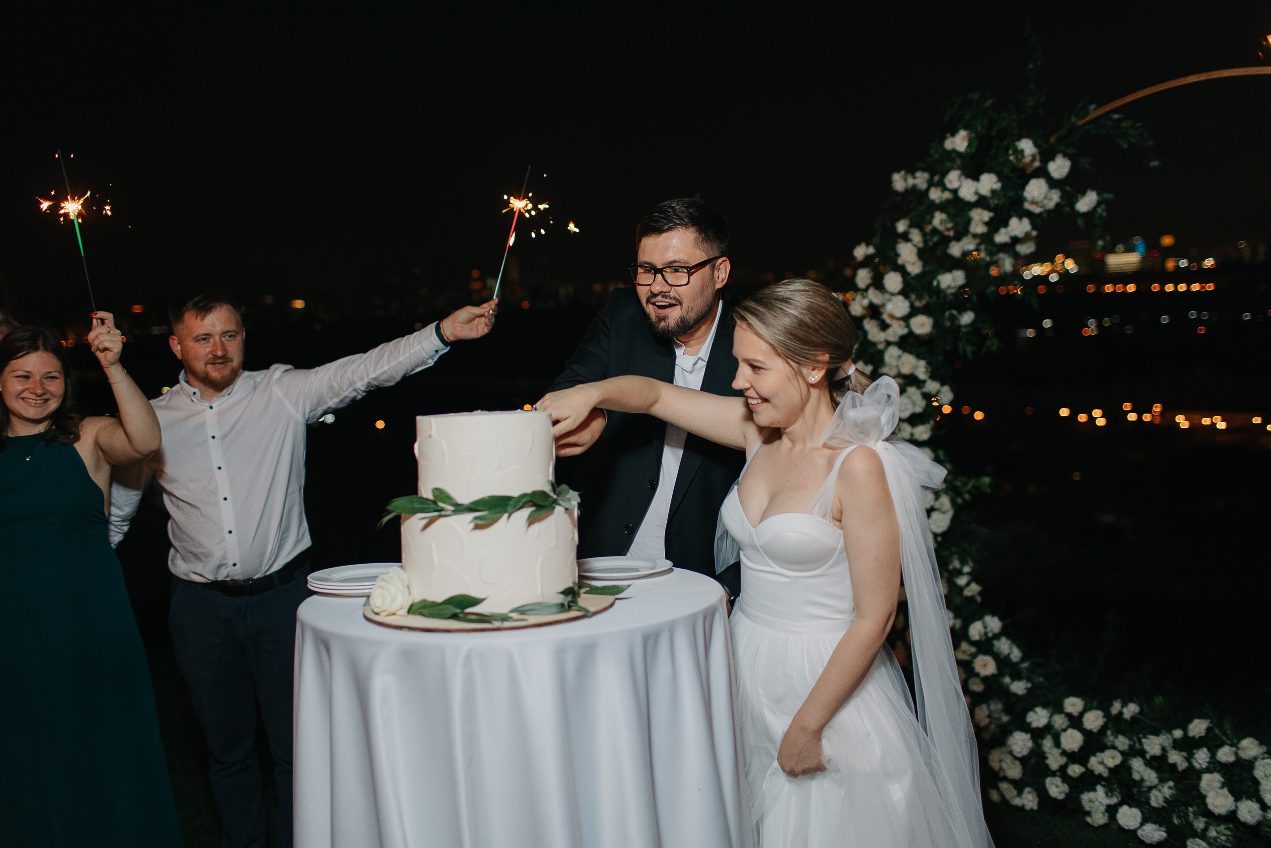 Кирилл и Ксения (свадьба). Свадебный фотограф Москва Саша Серегина (Сашина)