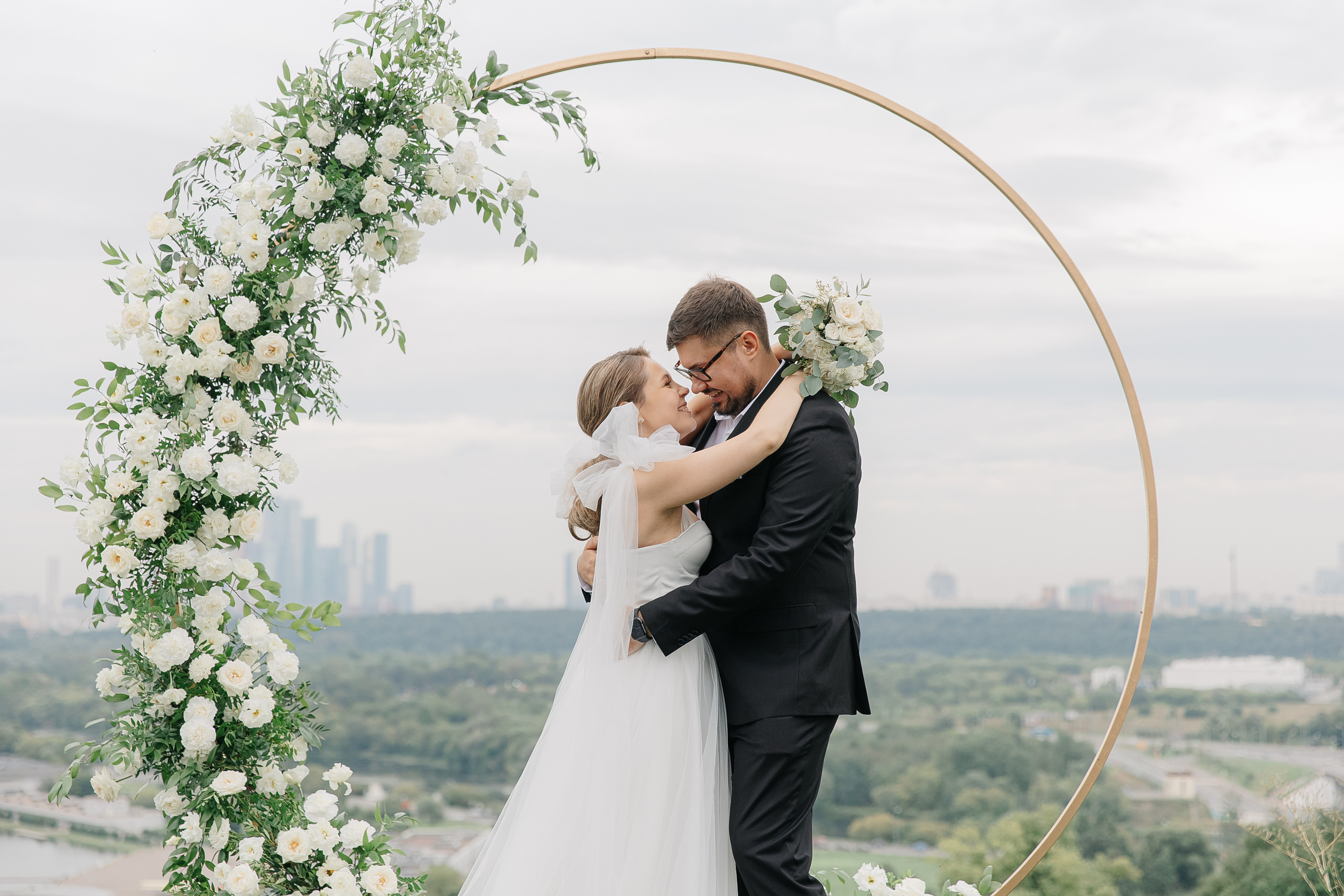 Кирилл и Ксения (свадьба). Свадебный фотограф Москва Саша Серегина (Сашина)