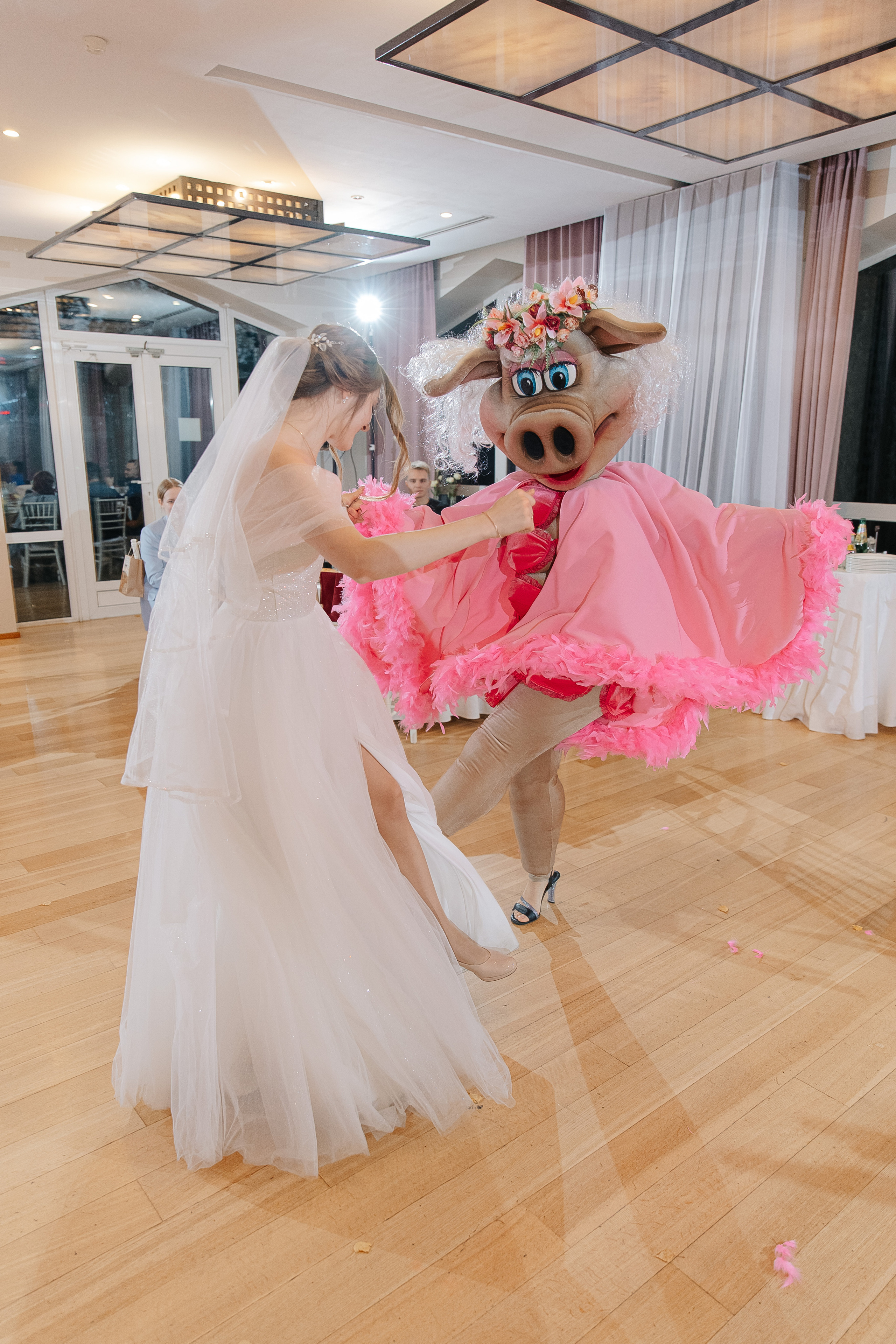 Леон и Лилия. Свадебный фотограф Москва Саша Серегина (Сашина)