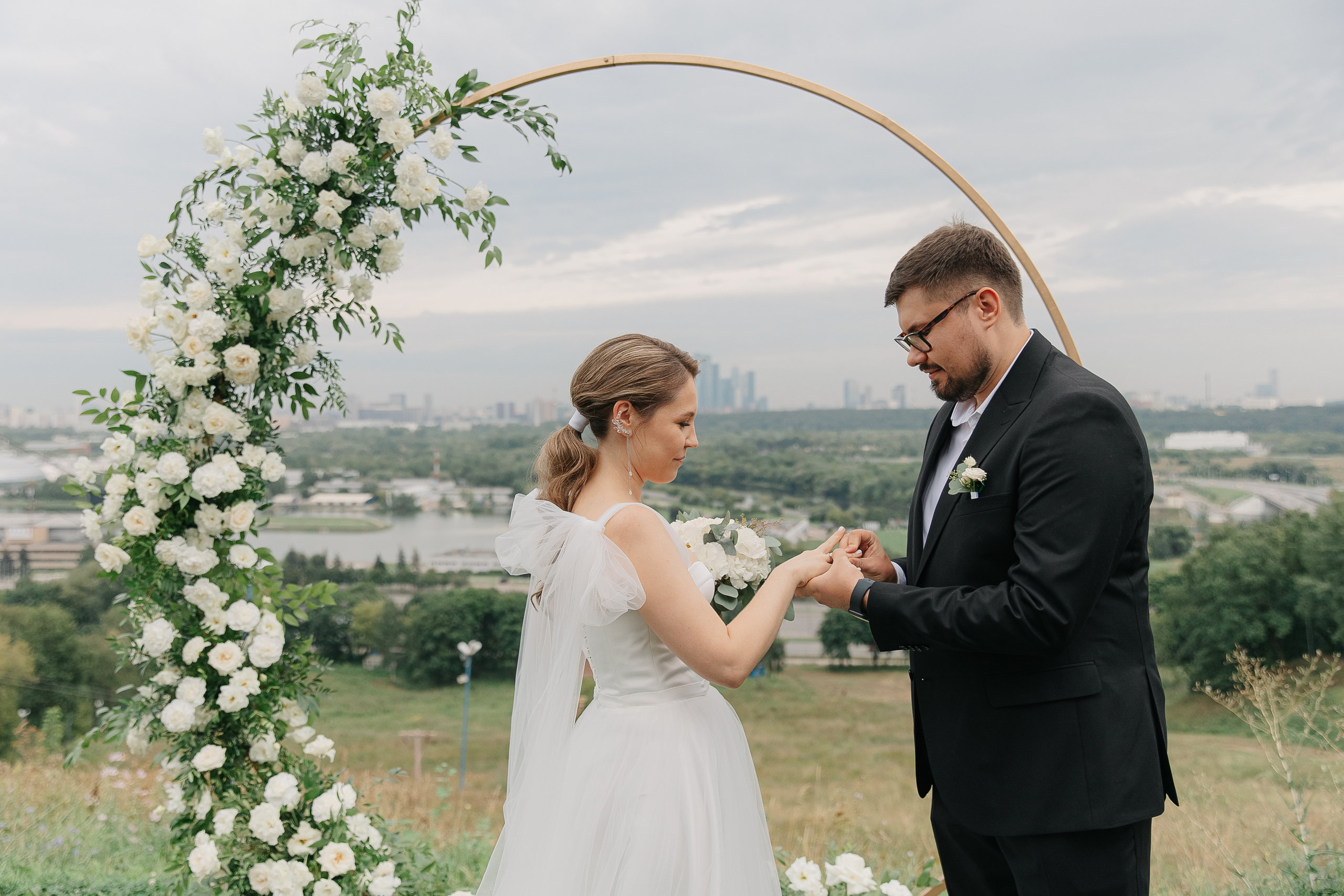 Кирилл и Ксения (свадьба). Свадебный фотограф Москва Саша Серегина (Сашина)