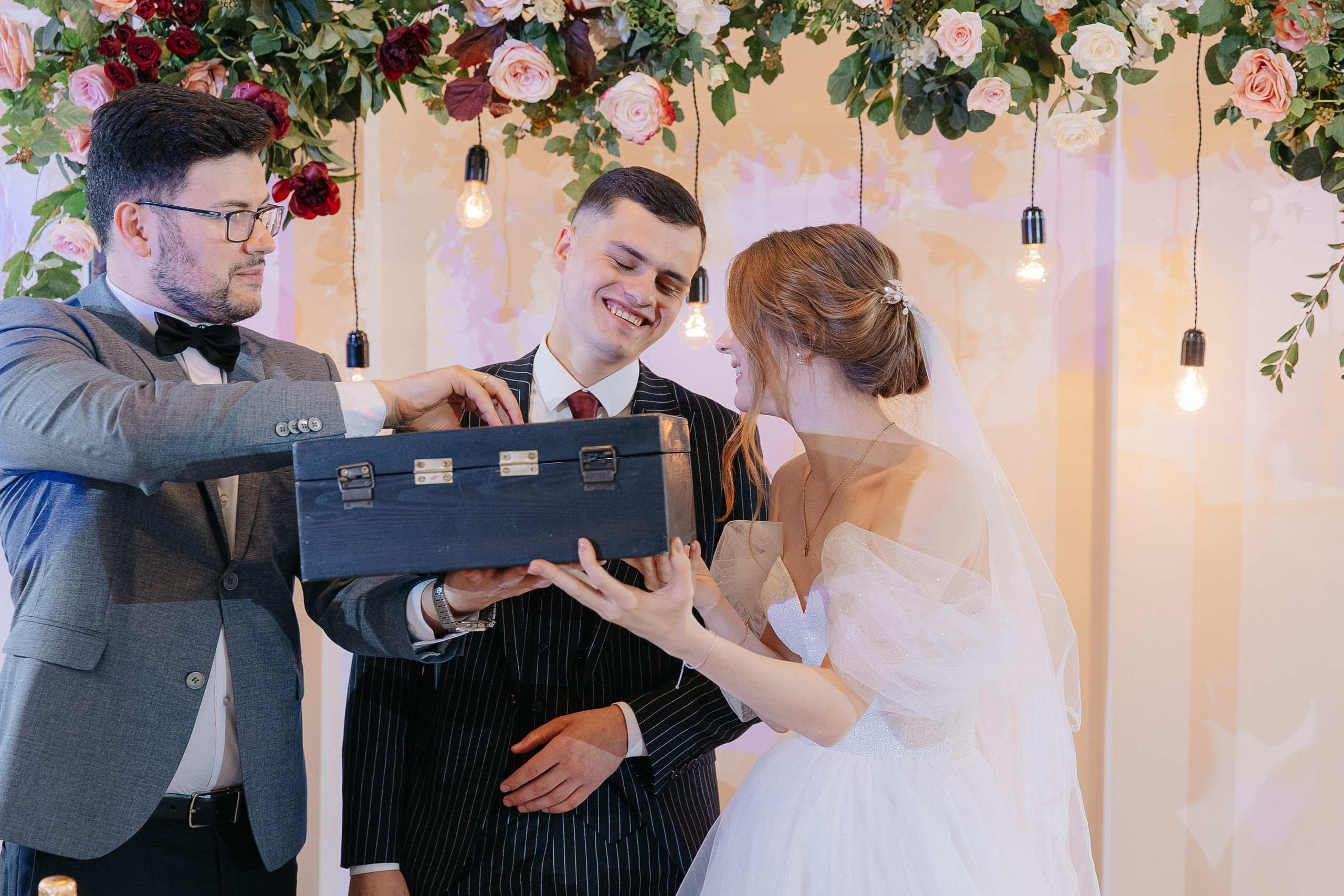 Леон и Лилия. Свадебный фотограф Москва Саша Серегина (Сашина)