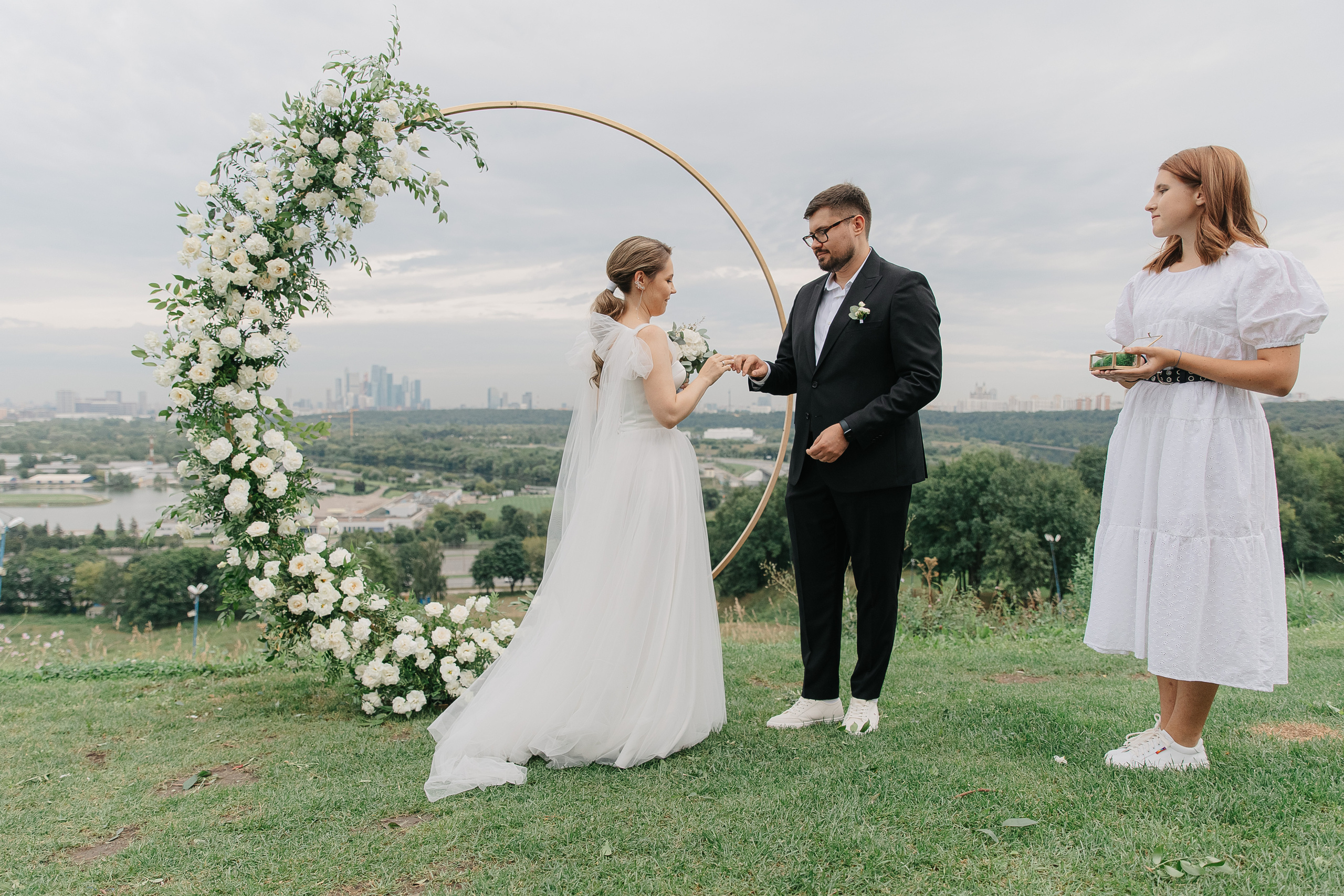 Кирилл и Ксения (свадьба). Свадебный фотограф Москва Саша Серегина (Сашина)
