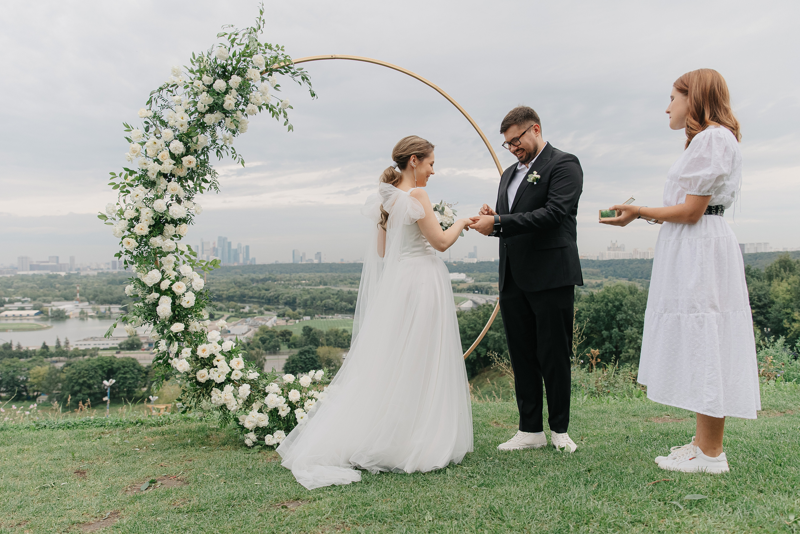 Кирилл и Ксения (свадьба). Свадебный фотограф Москва Саша Серегина (Сашина)