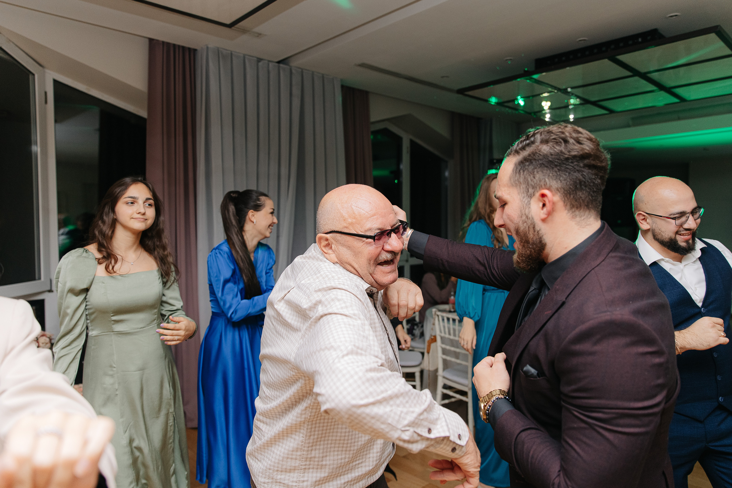 Леон и Лилия. Свадебный фотограф Москва Саша Серегина (Сашина)