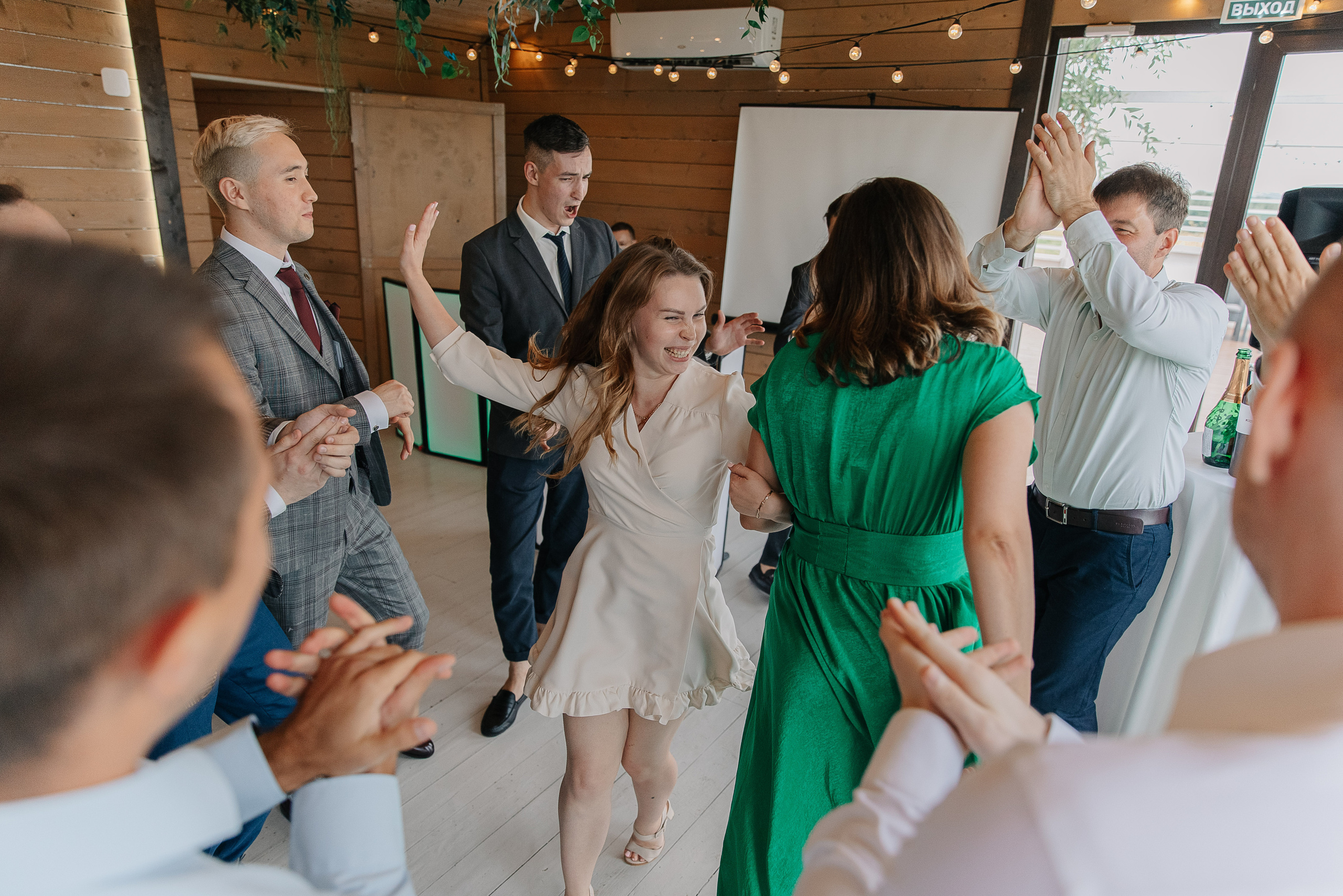 Кирилл и Ксения (свадьба). Свадебный фотограф Москва Саша Серегина (Сашина)