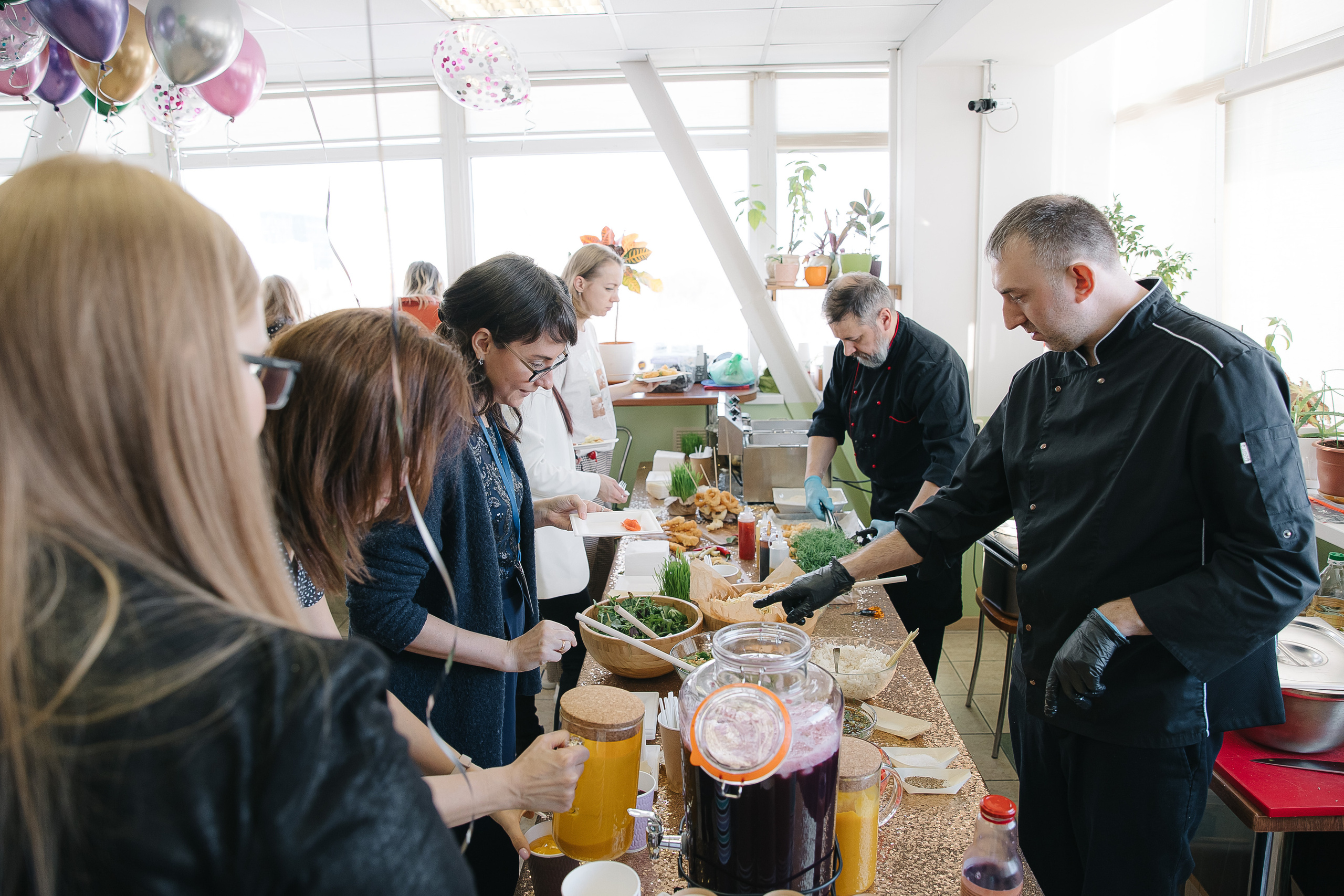 Корпоратив 8 Марта в CTI. Свадебный фотограф Москва Саша Серегина (Сашина)