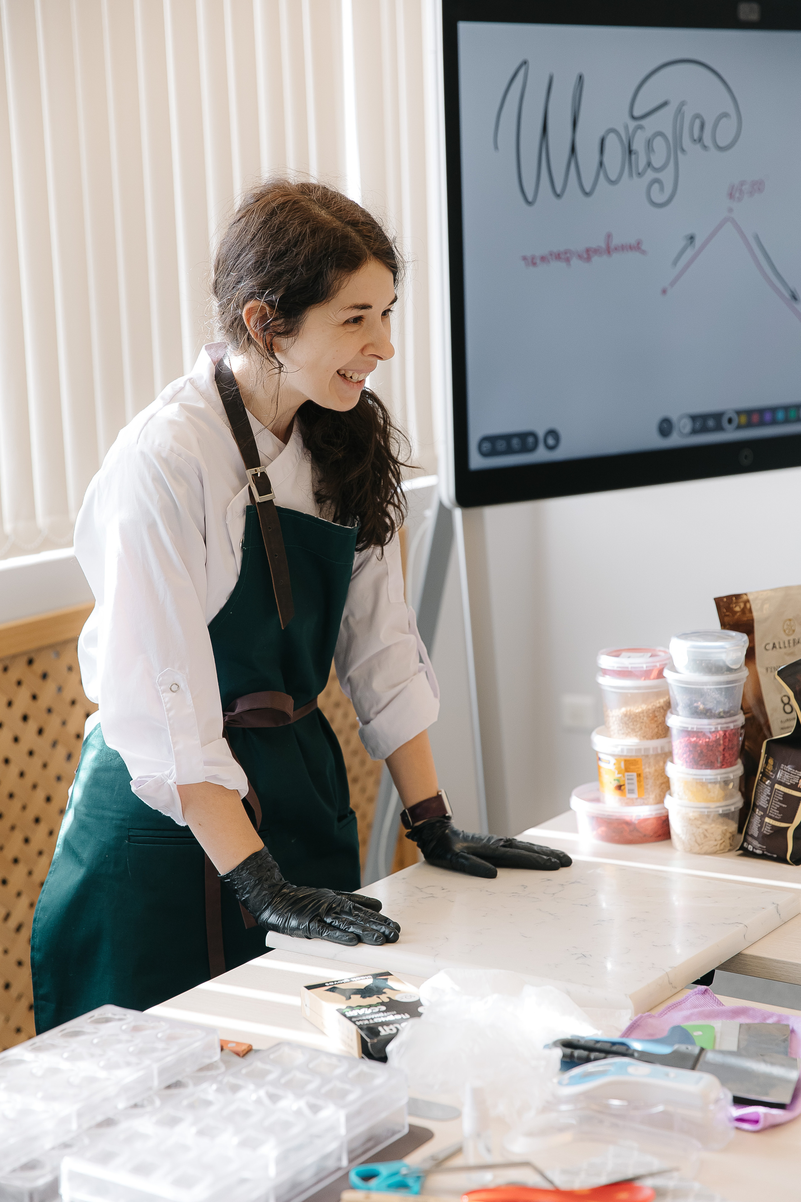 Корпоратив 8 Марта в CTI. Свадебный фотограф Москва Саша Серегина (Сашина)