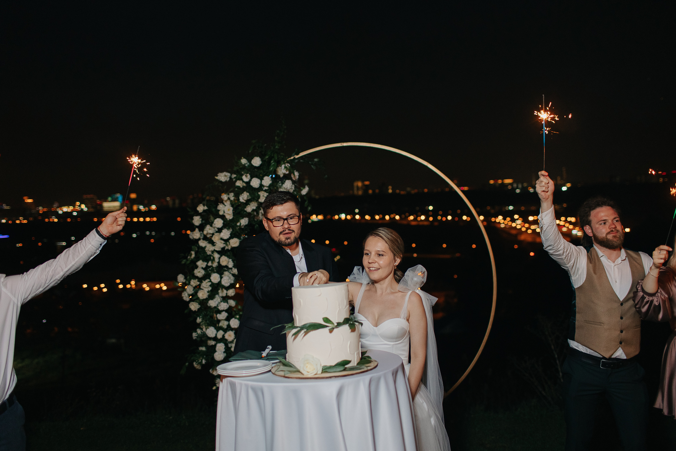 Кирилл и Ксения (свадьба). Свадебный фотограф Москва Саша Серегина (Сашина)