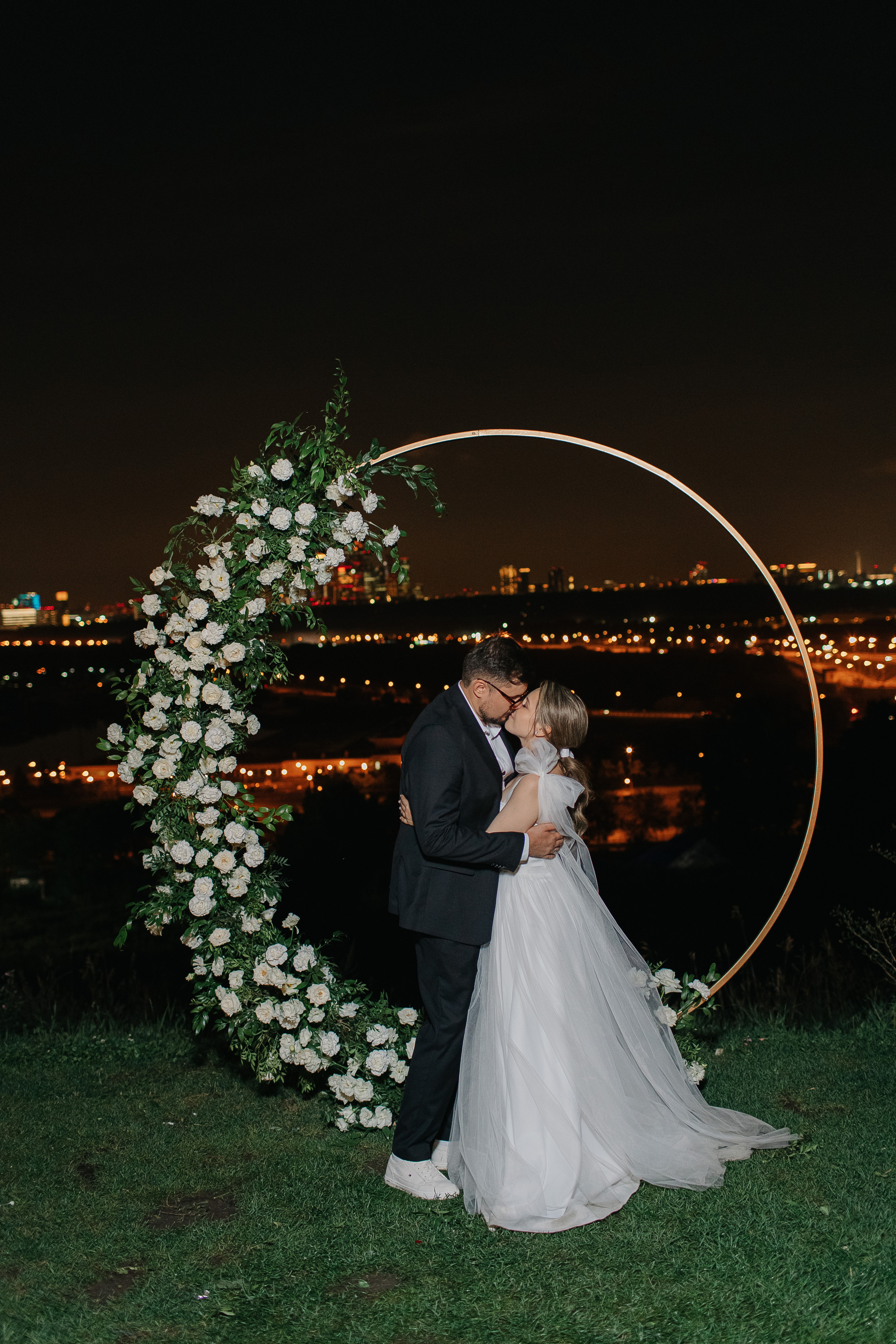 Кирилл и Ксения (свадьба). Свадебный фотограф Москва Саша Серегина (Сашина)