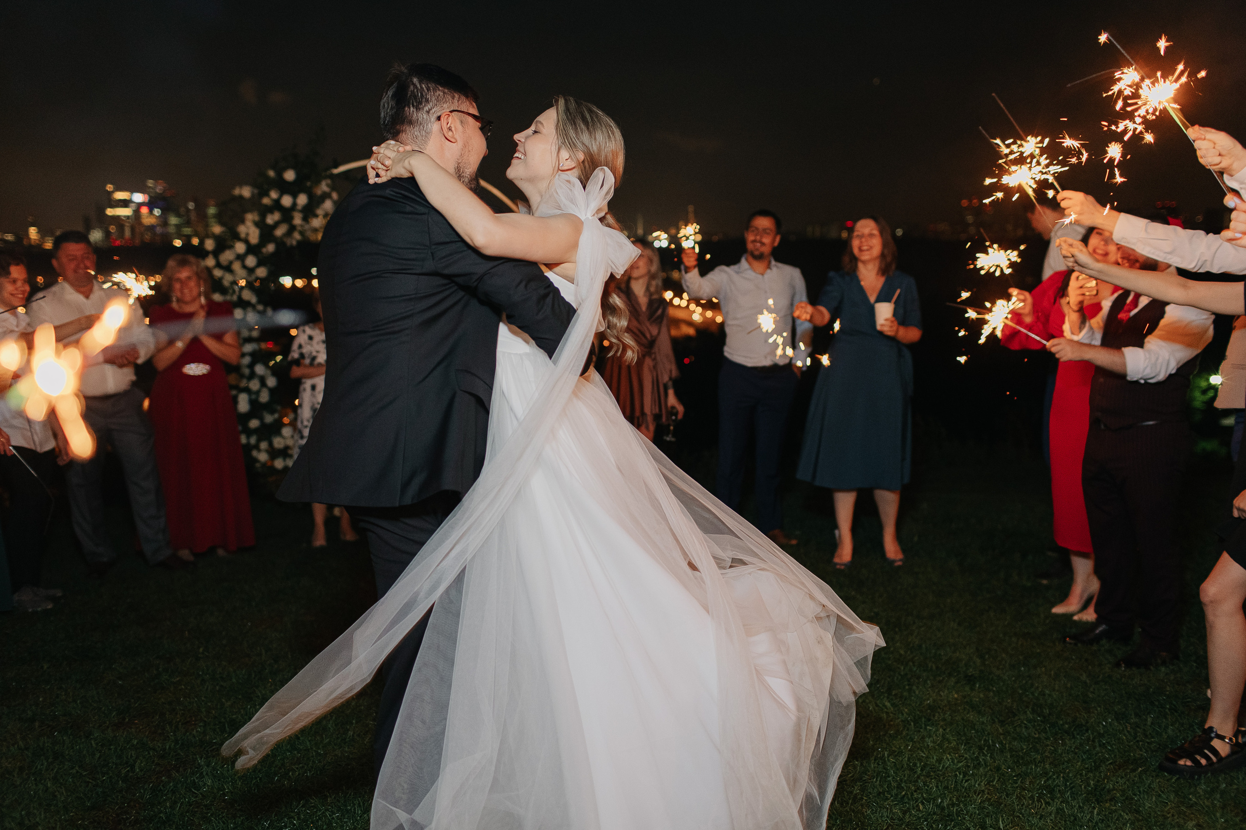 Кирилл и Ксения (свадьба). Свадебный фотограф Москва Саша Серегина (Сашина)