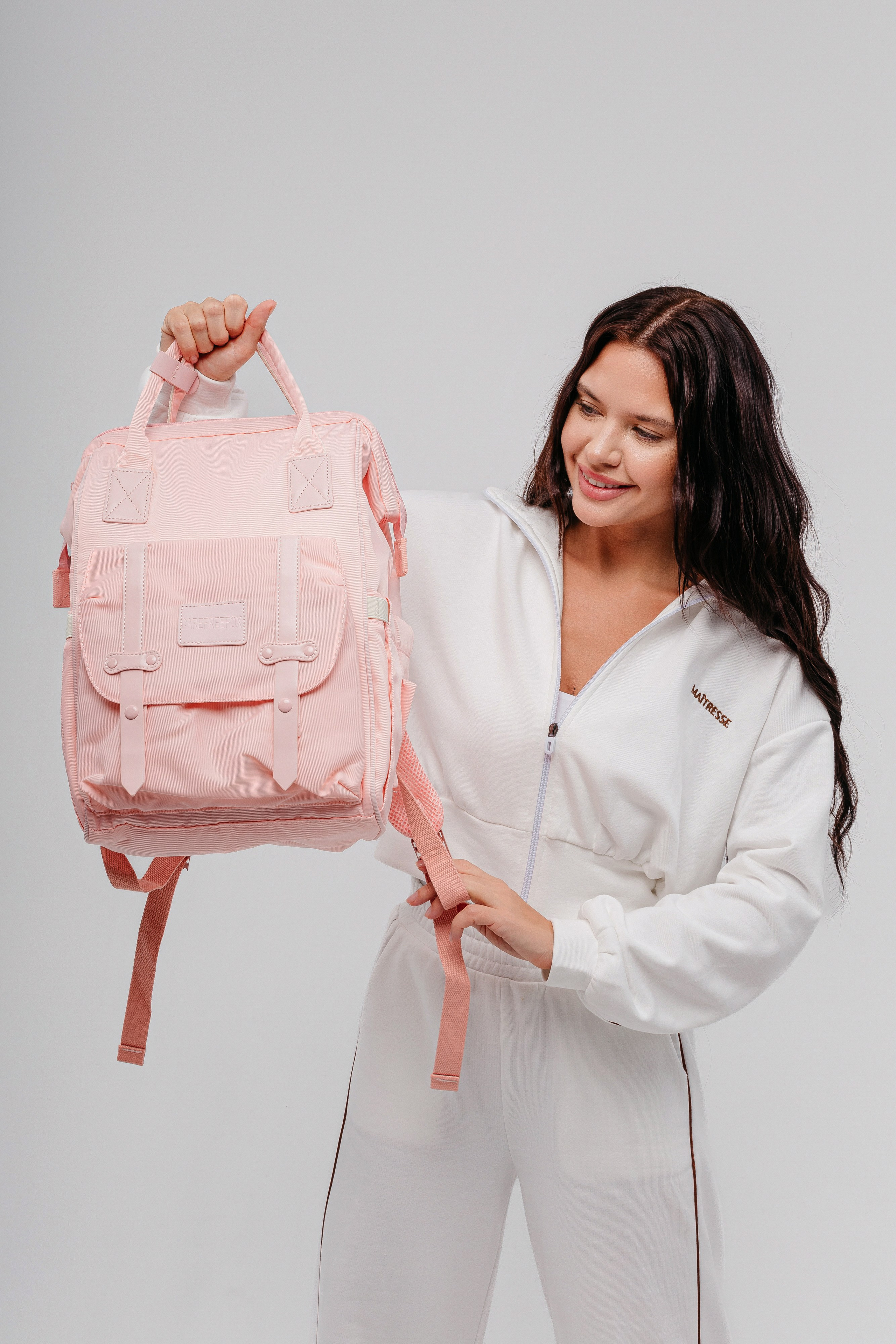 Съёмки для маркетплейсов. Свадебный, семейный, интерьерный фотограф в Краснодаре Денис Голощапов