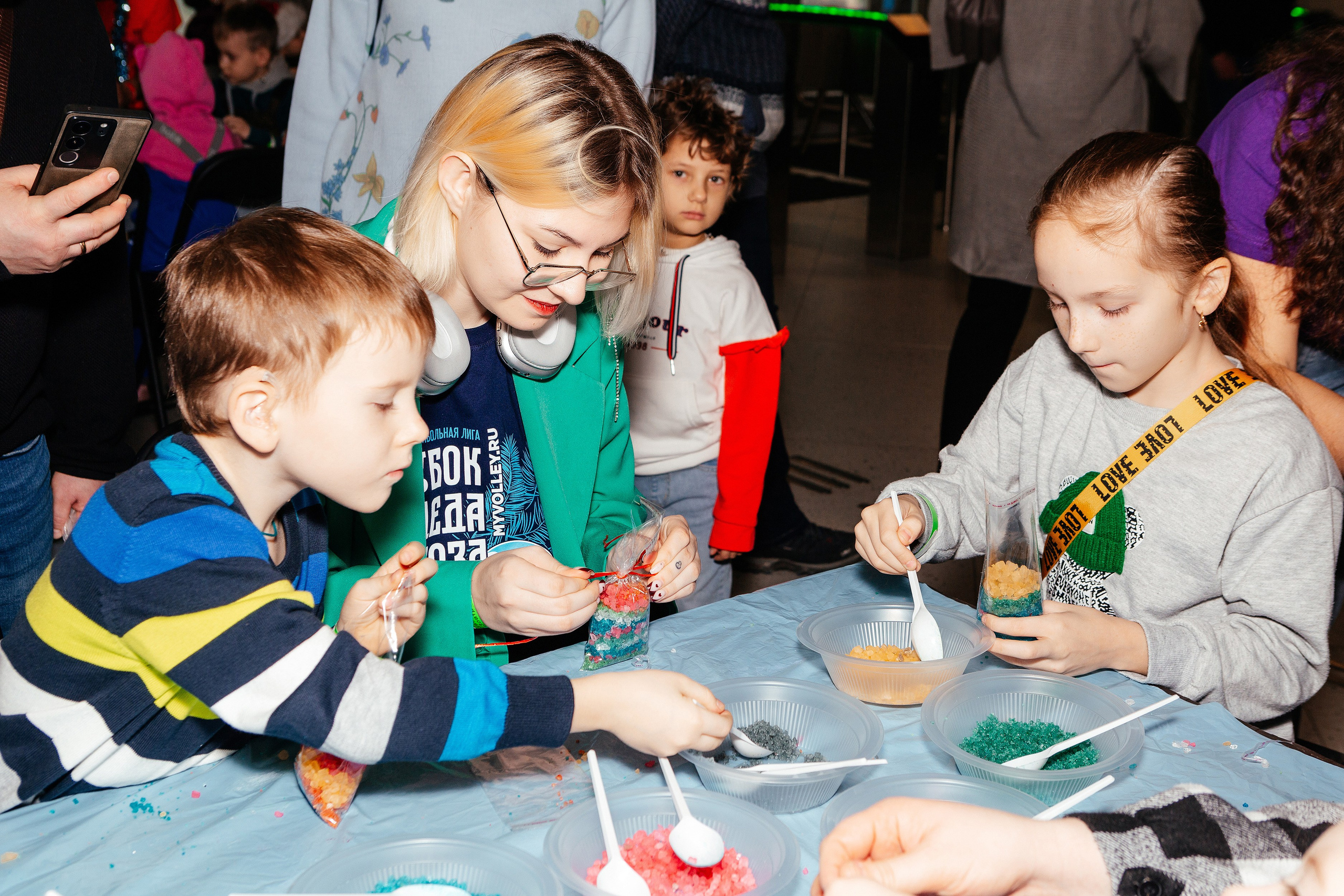 Благотворительный НГ. Фонд Завтра. Контент фотограф, съемка для маркетплейсов, фуд съемка и репортажи в Новосибирске Ралия Галеева