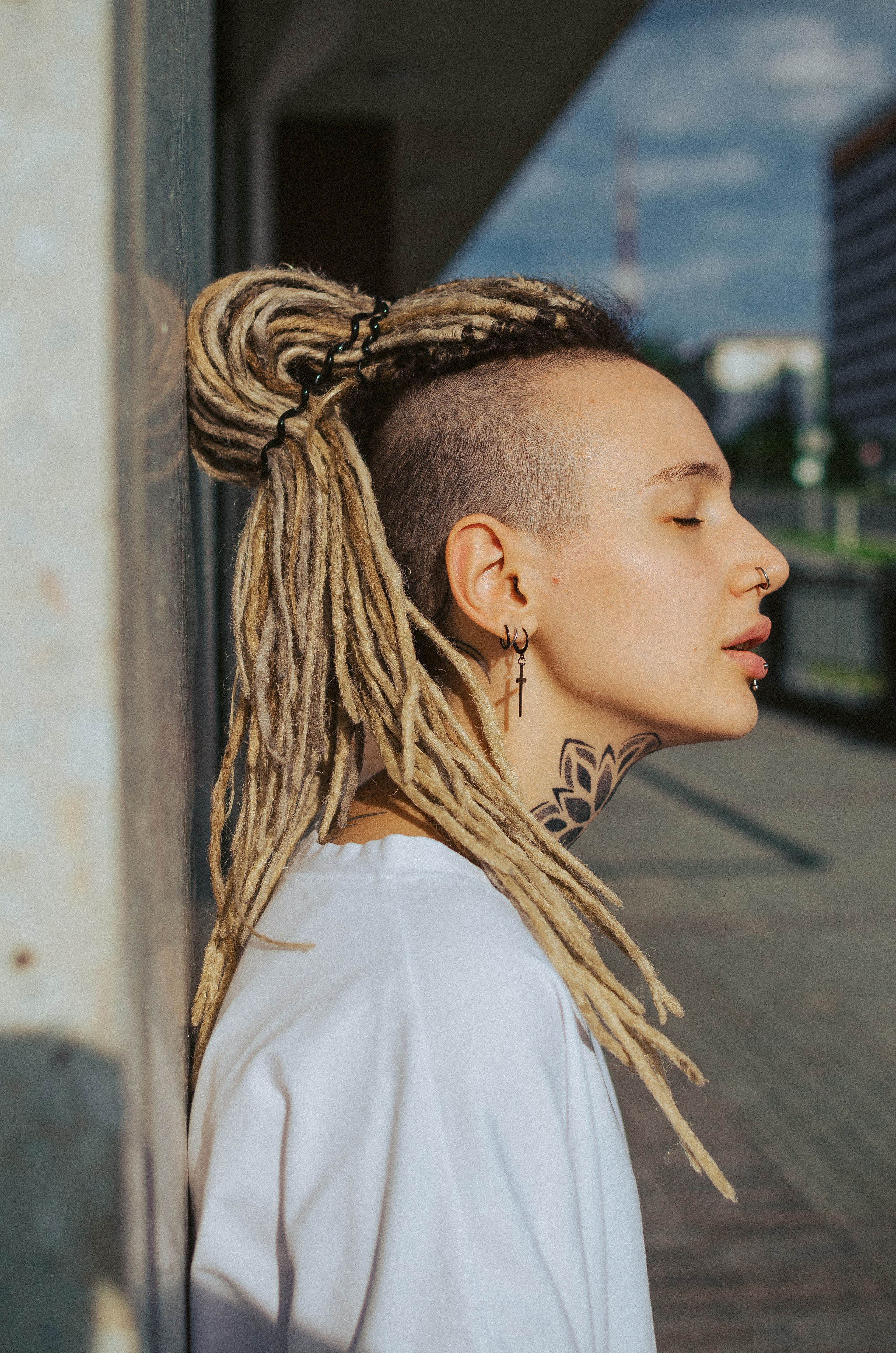 Диана Ди. КВЭЛ — Кто Все Эти Люди