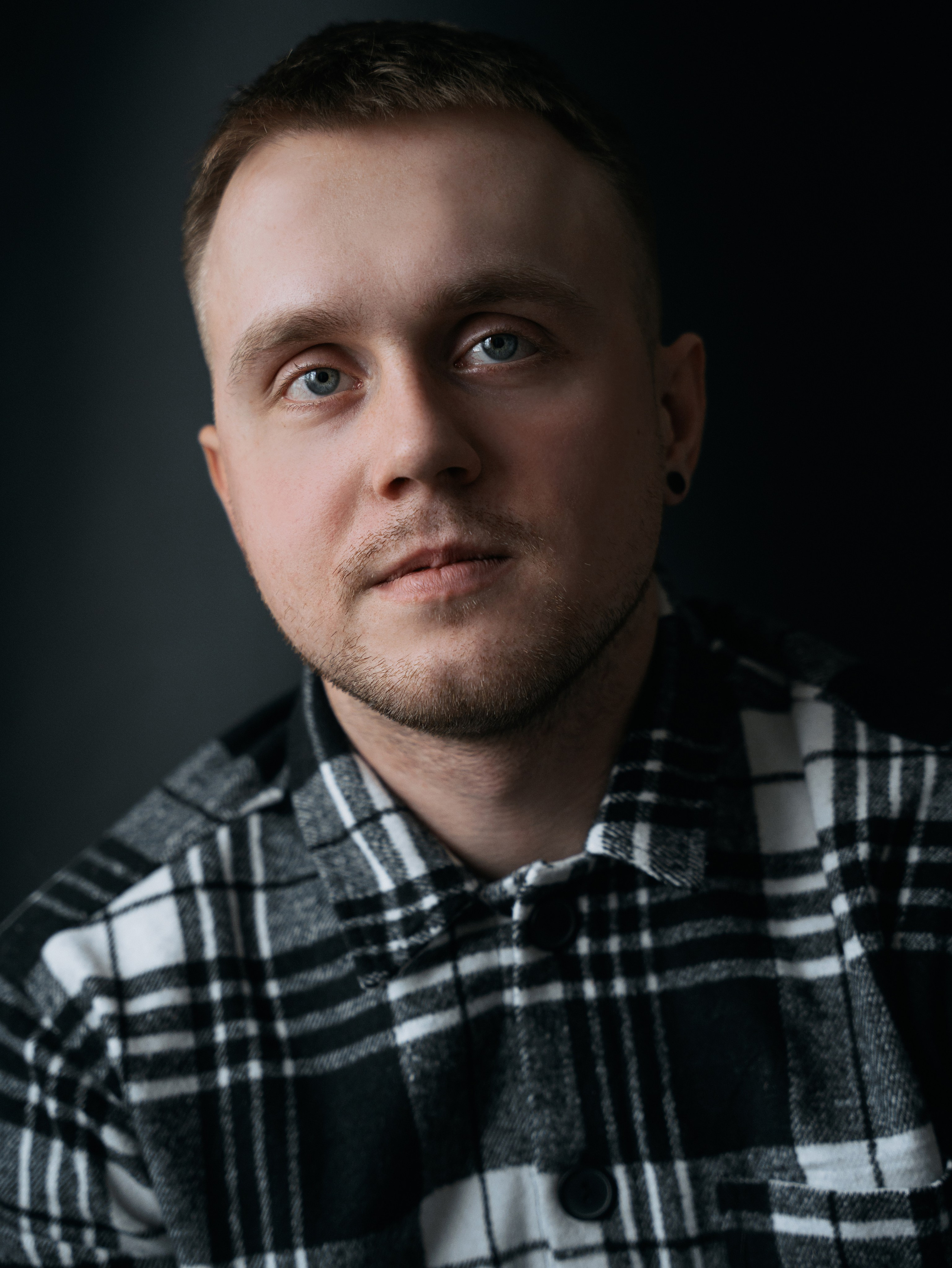 Мужской портрет. Https://andreevann.ru