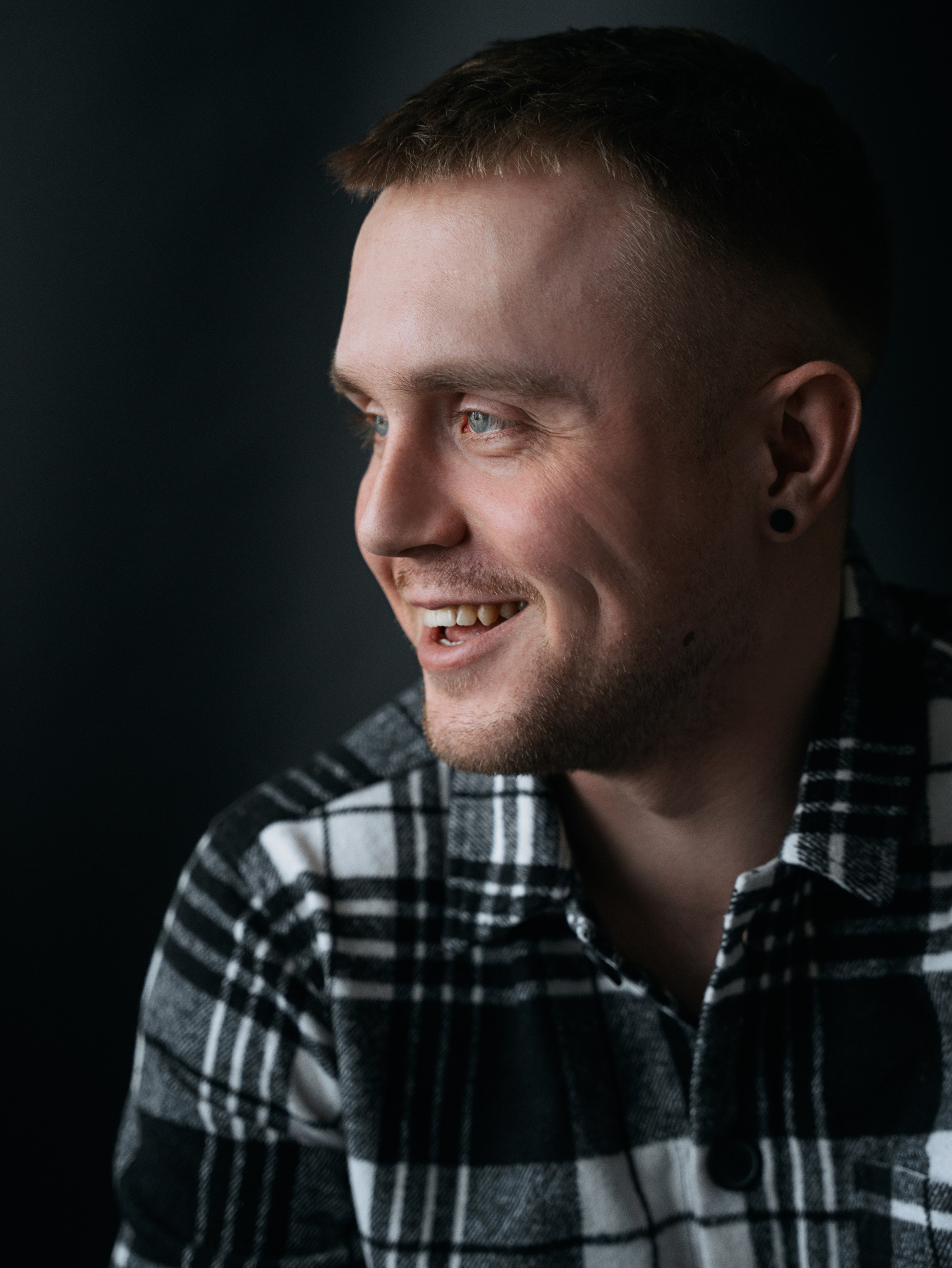 Мужской портрет. Https://andreevann.ru