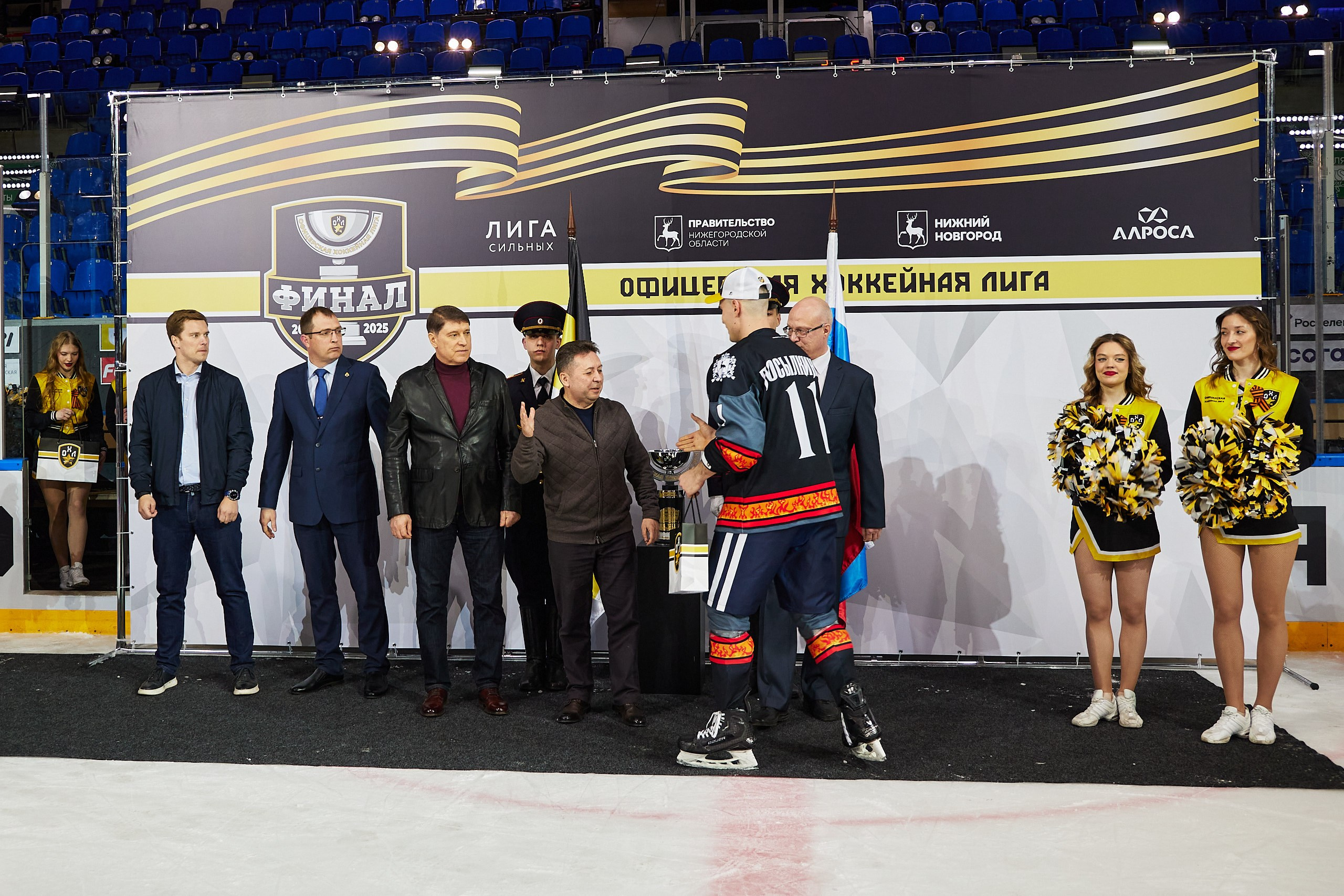 Репортаж. Офицерская хоккейная лига 2025 год. Спортивный фотограф Некрасов Денис