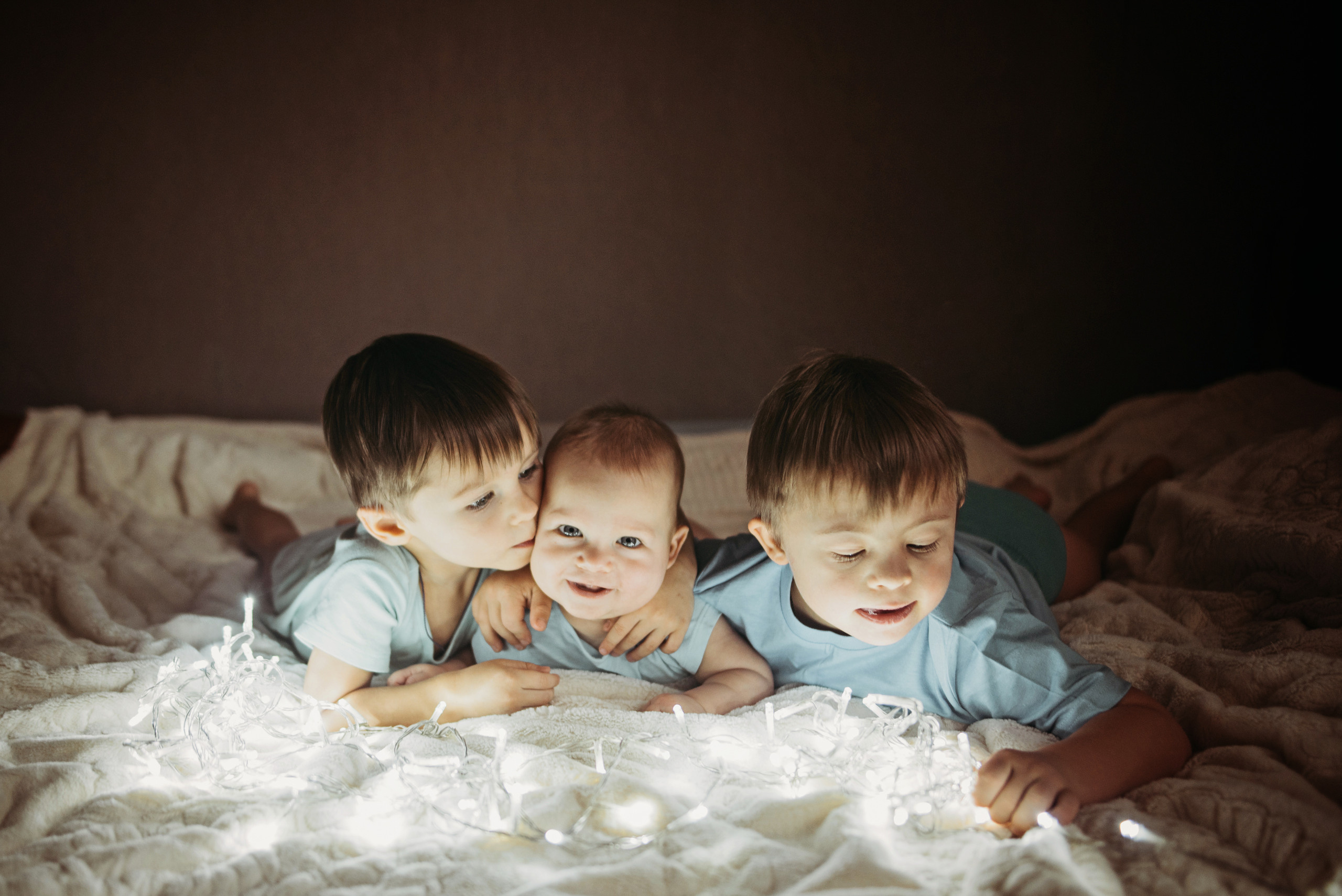 Наталья с малышами. Детский и семейный фотограф выпускной альбом Приморско-Ахтарск