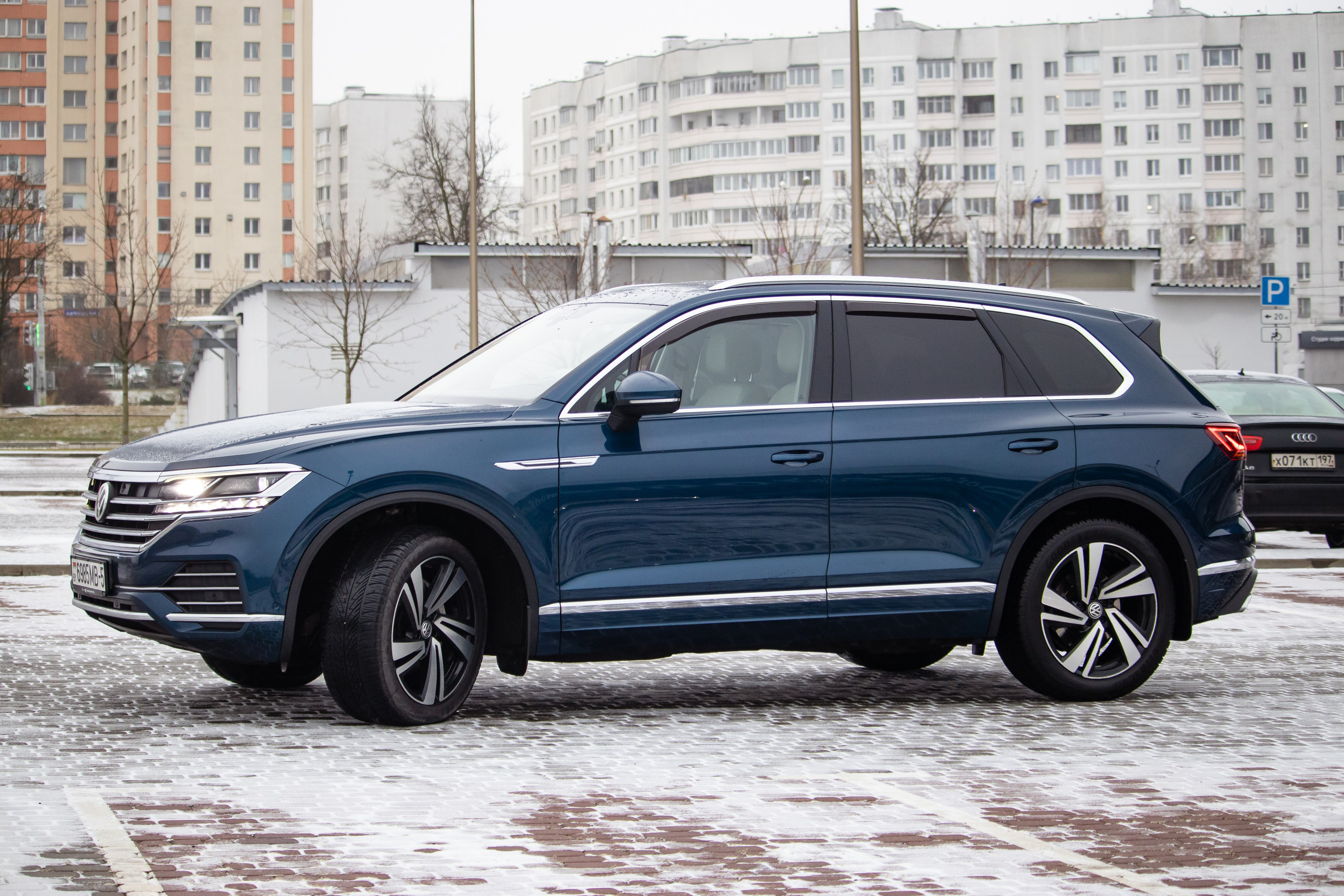 Volkswagen Touareg. Репортажный фотограф Минск ❘ Костецкий Илья ❘ Беларусь