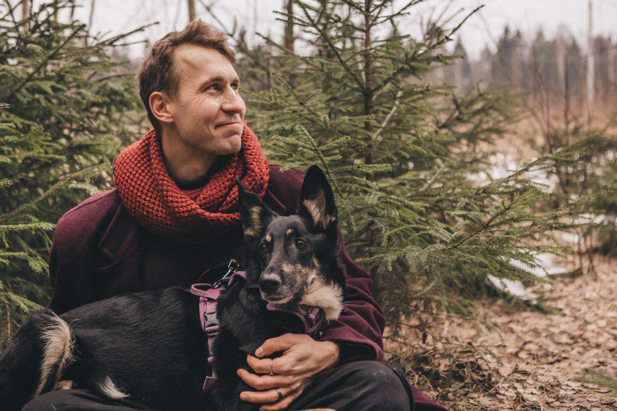 A cinematic tale of true love and unbreakable friendship between a man and a dog. Portrait, family and pet photographer in Cyprus, Ksenia Bourdelle