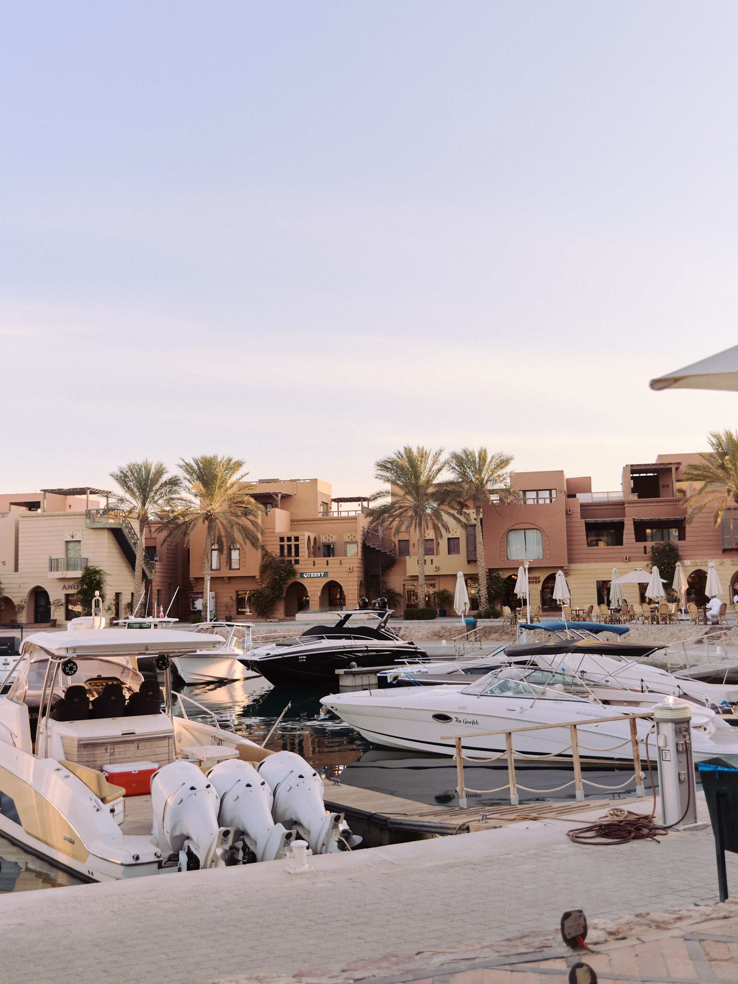 Улицы. Jorgis Talè — photographer, kind person, teacher of arts and other mag