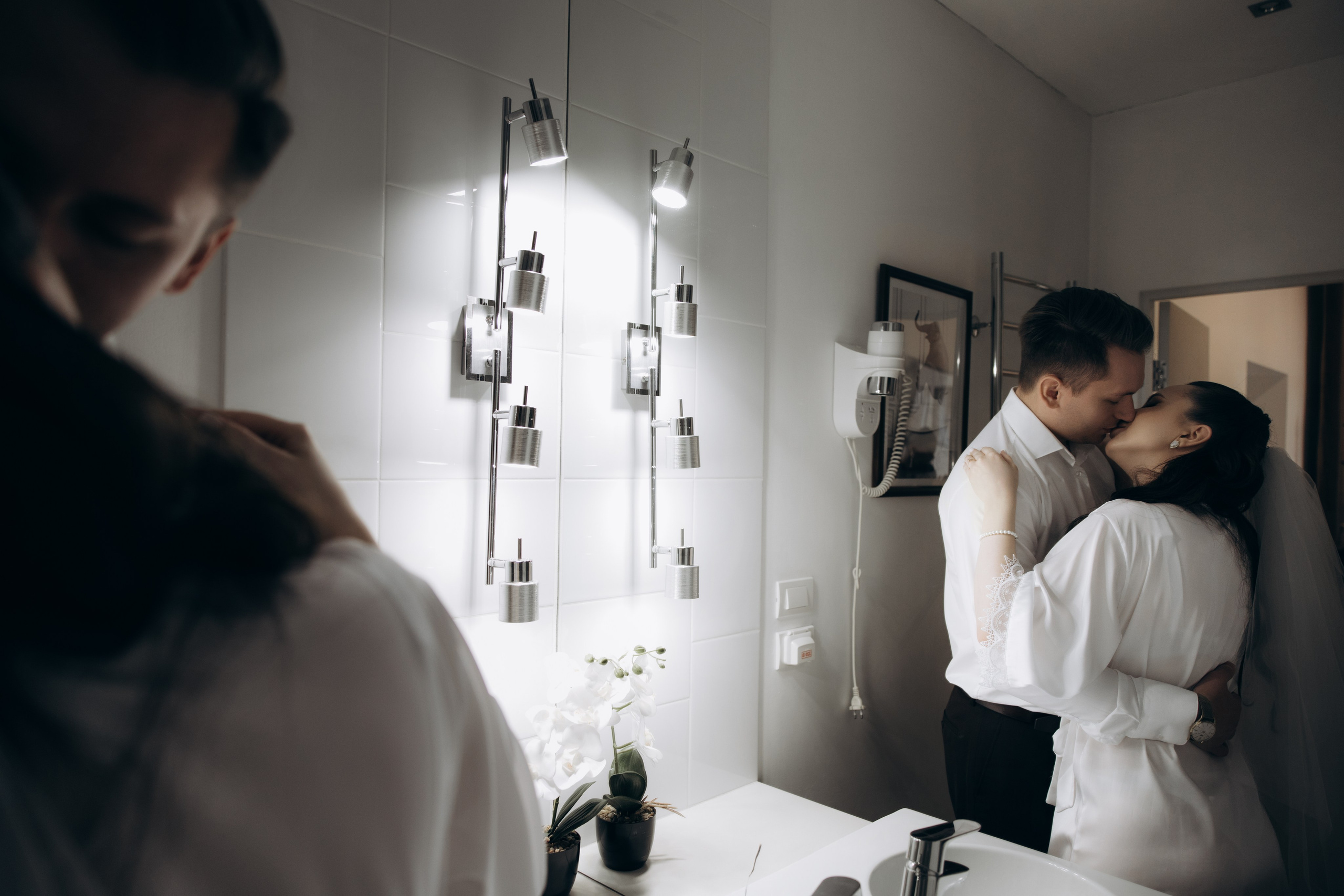 Свадебная фотосъемка в Пензе: Ольга и Владислав в отеле и студии «Перспектива»