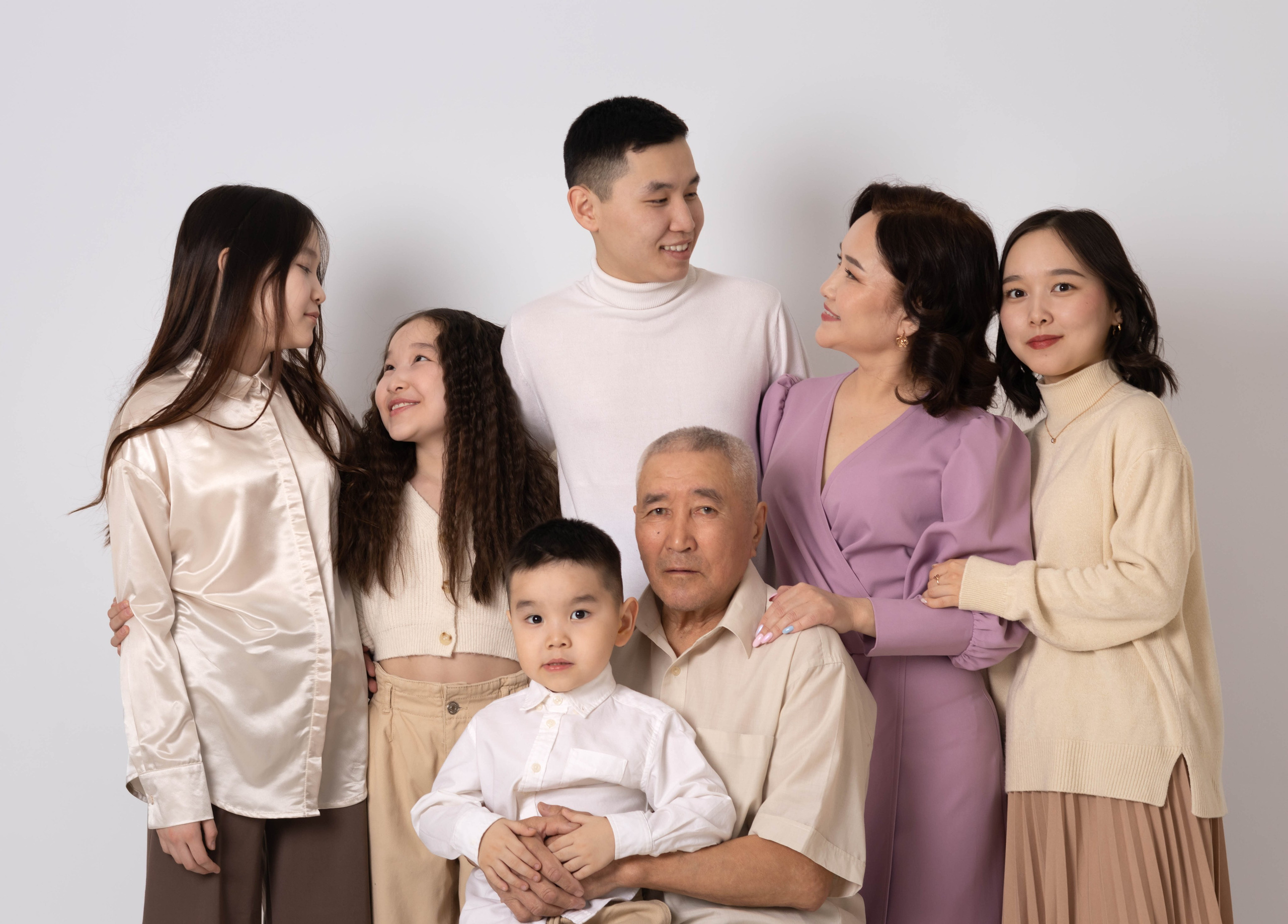 Замечательная семья. Фотограф Якутск Зоя Николаева