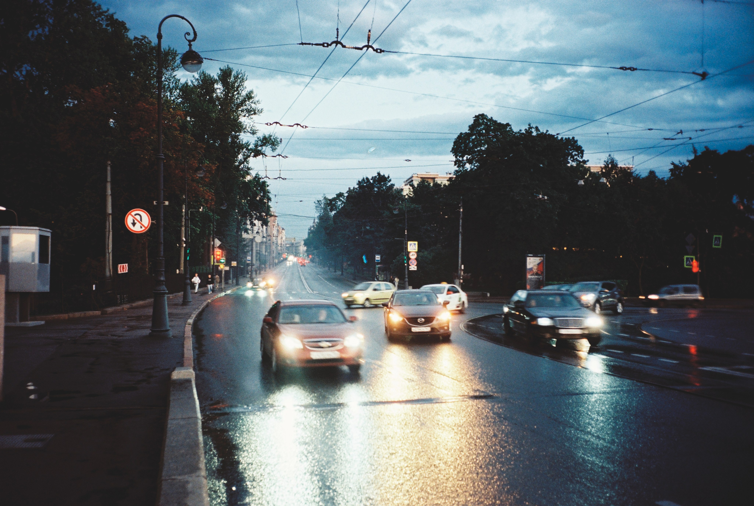 Фотографии цветные. Свадебный и семейный пленочный фотограф в Петербурге Истомина Ирина