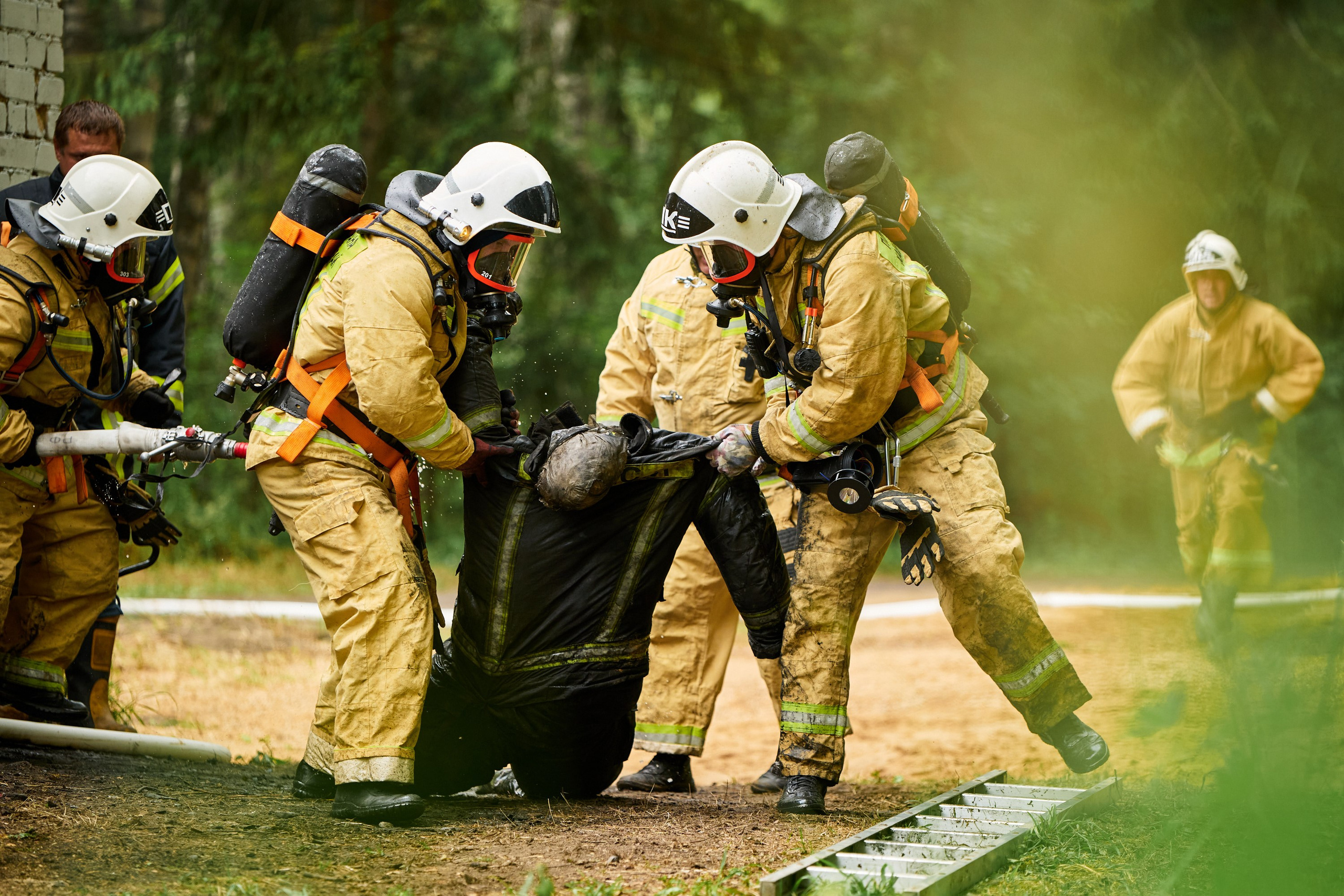 Фотопроект «The Люди» фотограф Александр Кондаков. Фотограф для маркетплейсов в Иваново | Съемки одежды и белья