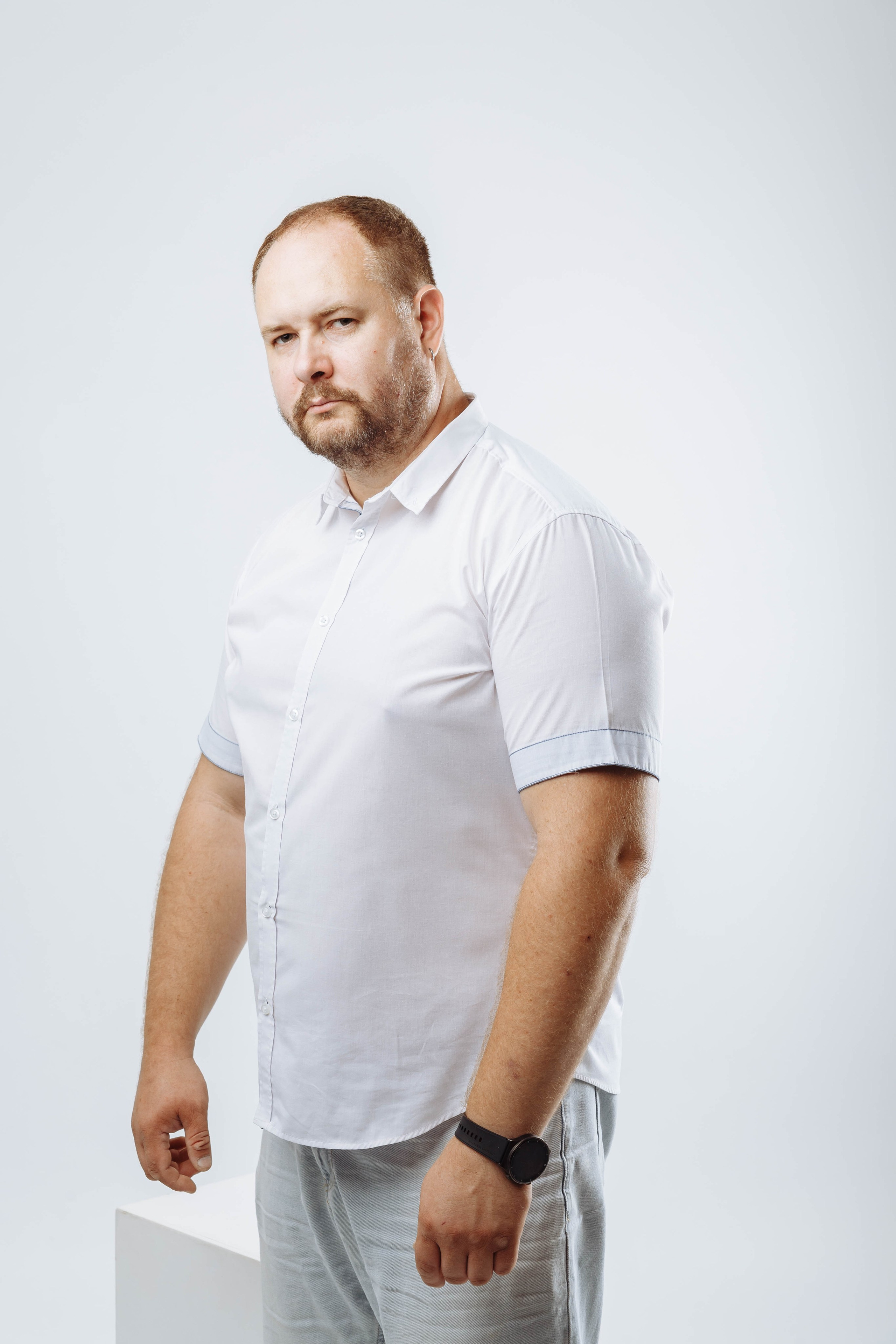 Фотосессия Витали быстро перешла в катание на лошадке. Событийный фотограф Максим Бескоровайновнов