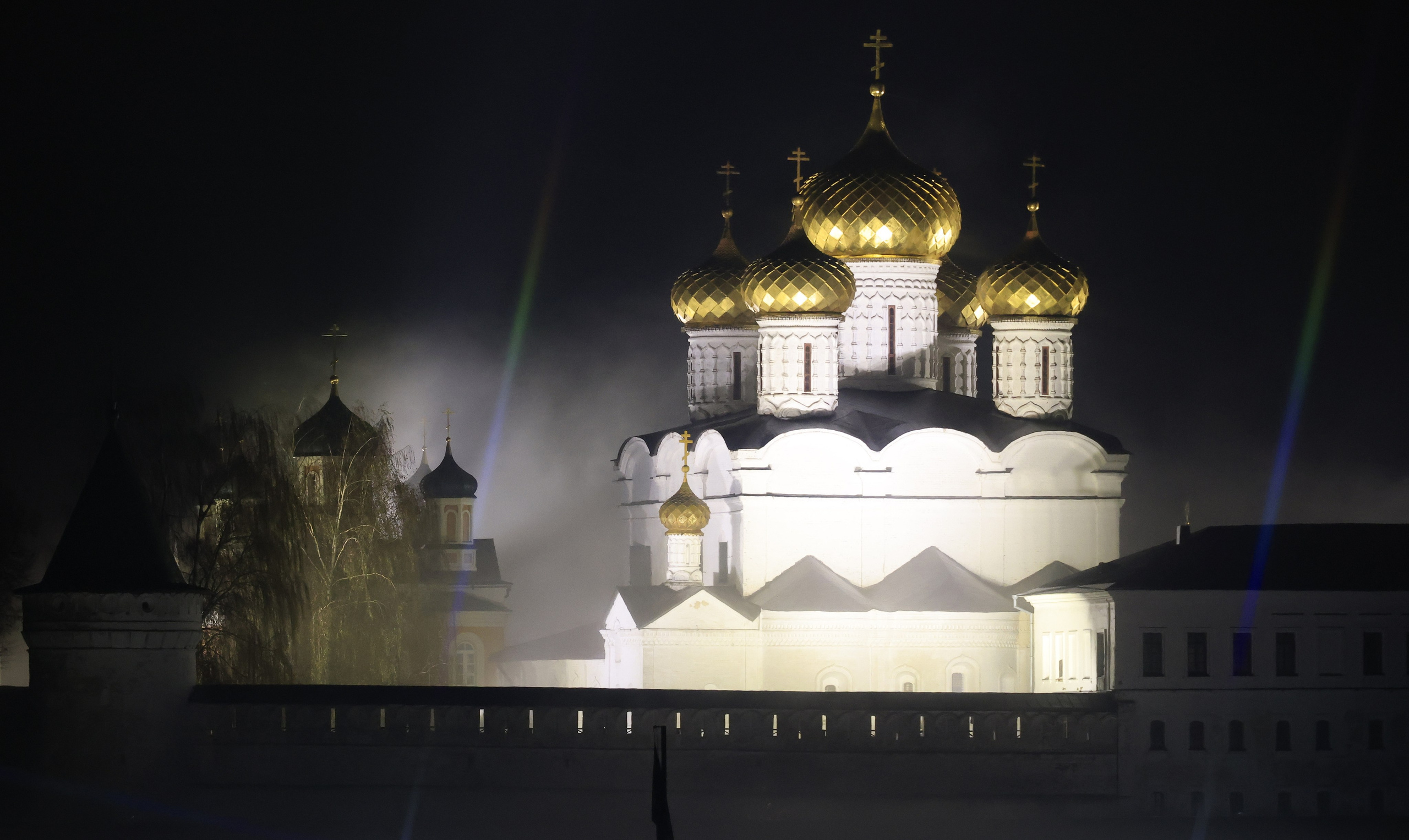 Ночная Кострома. Фотохудожник BID