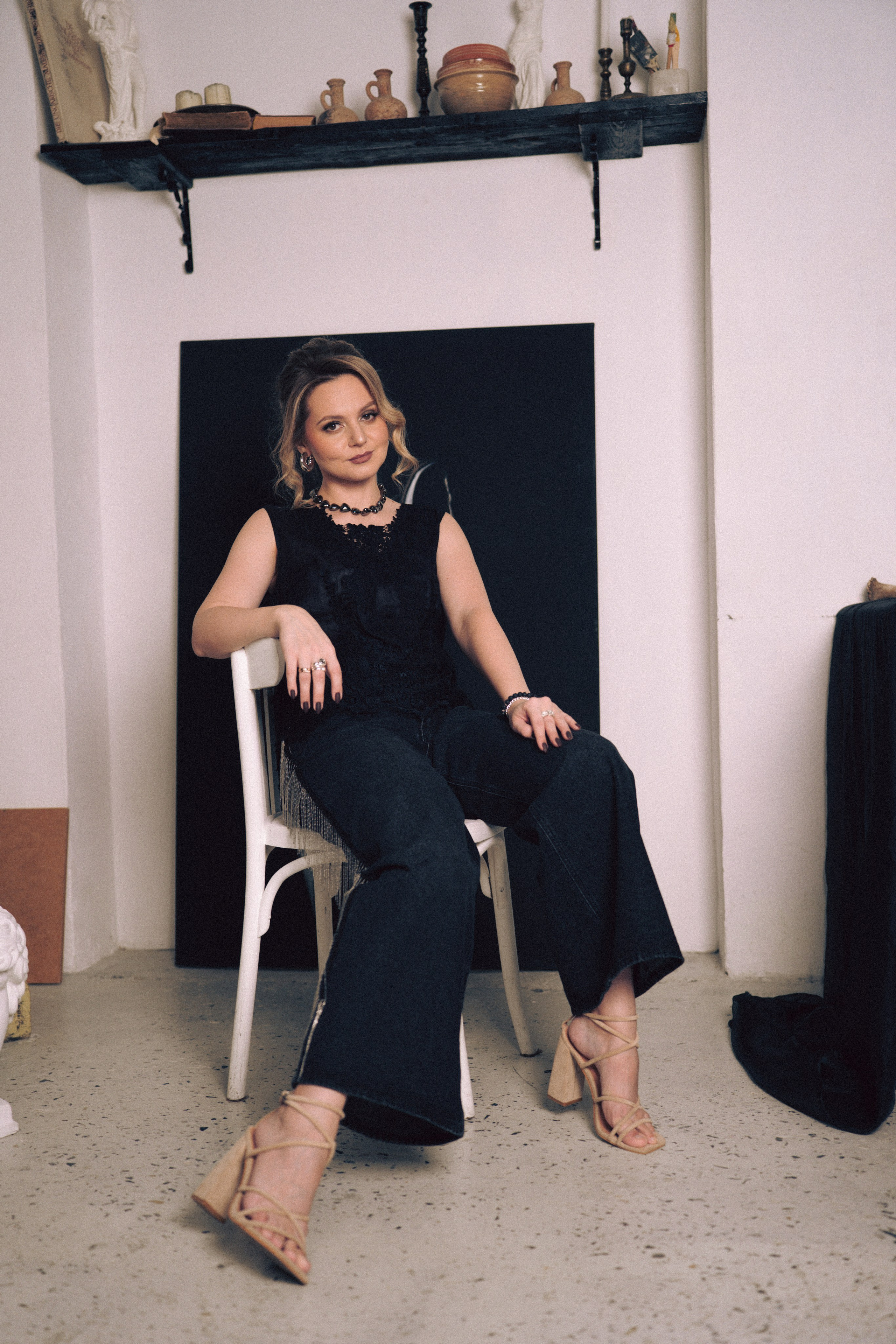 НОВОГОДНЯЯ ФОТОСЕСИИЯ В СТУДИИ ДЛЯ ДЕВУШКИ И ПРОГУЛКА ПО ЧЕРНЫШЕВСКОЙ. Профессиональный фотограф, Санкт-Петербург — Виктория Богомолова