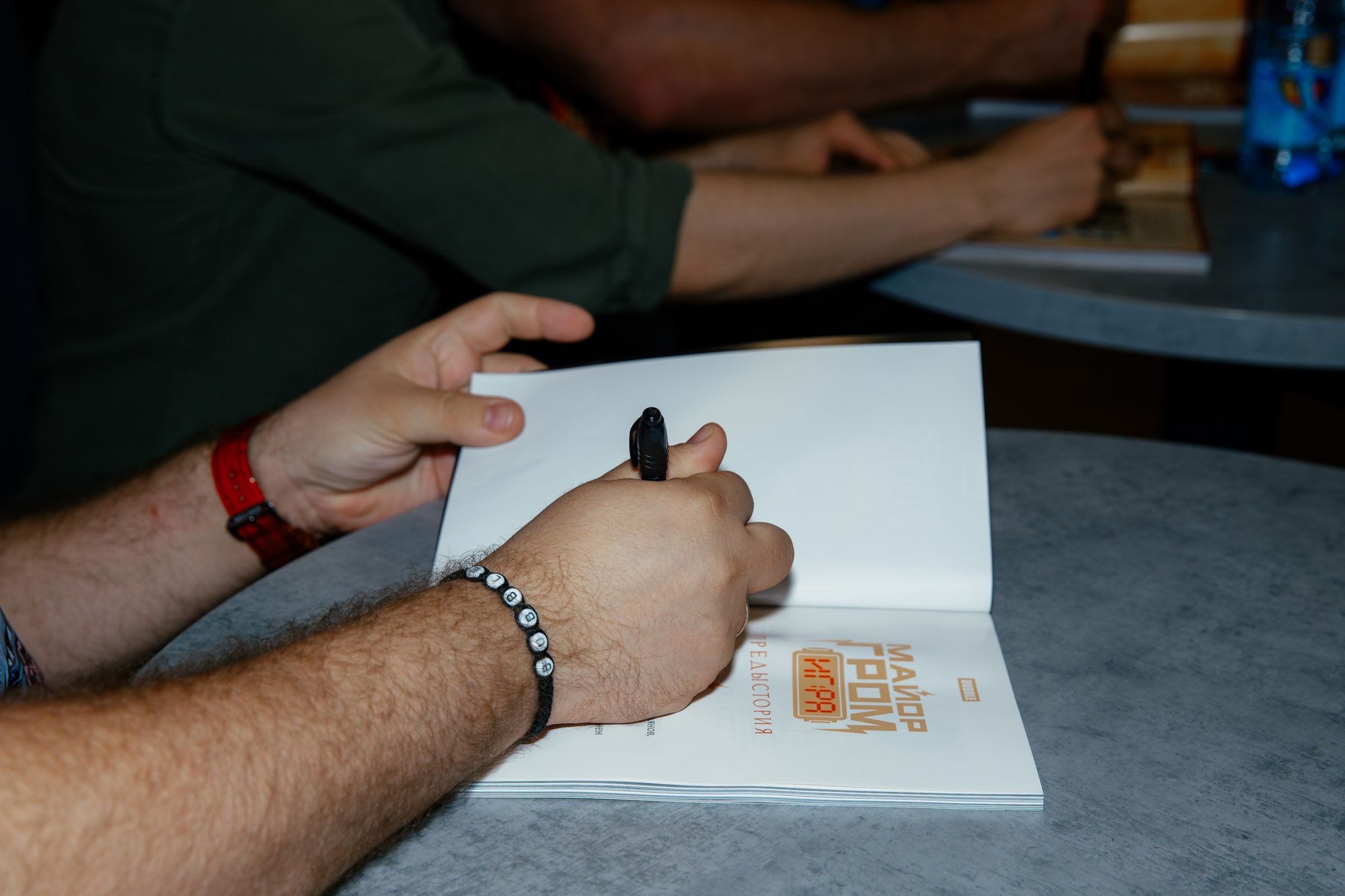 Репортаж на премьере фильма. Профессиональный фотограф в Сочи Виктория Джой. Обучение