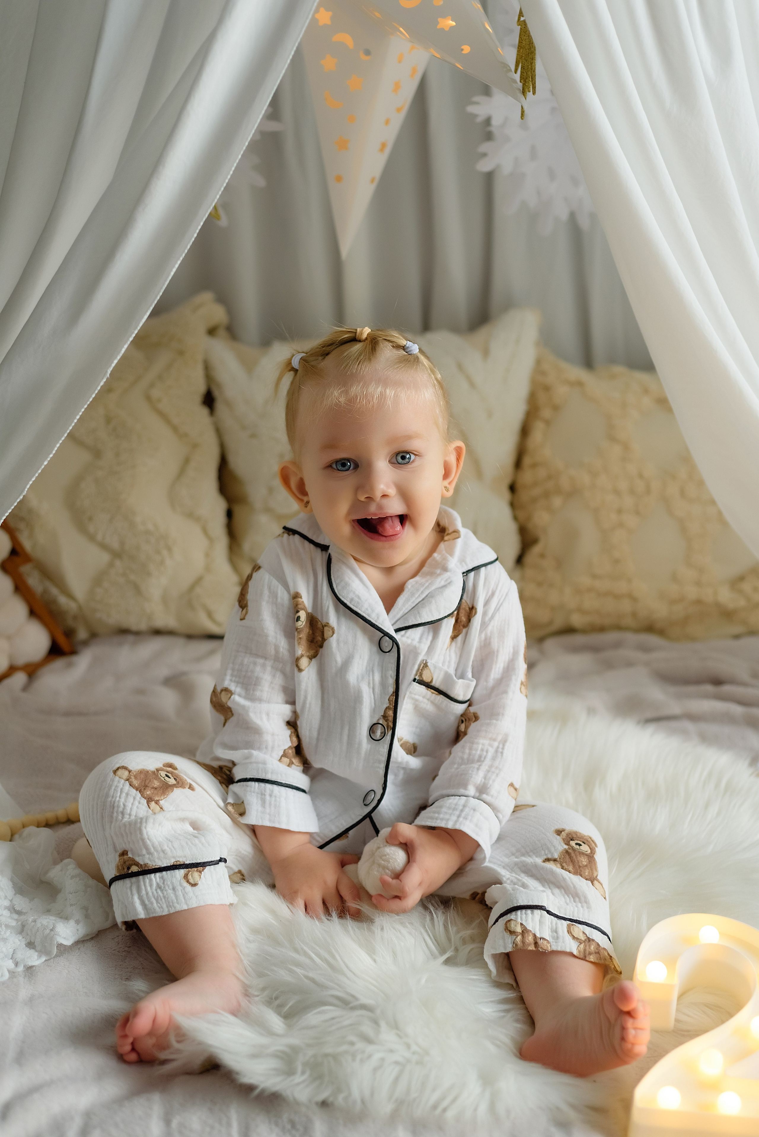 Новогодняя фотосессия «Сказочный шатер» Настя. Детский Фотограф |Фотограф на годик в Брянске Ирина Романова