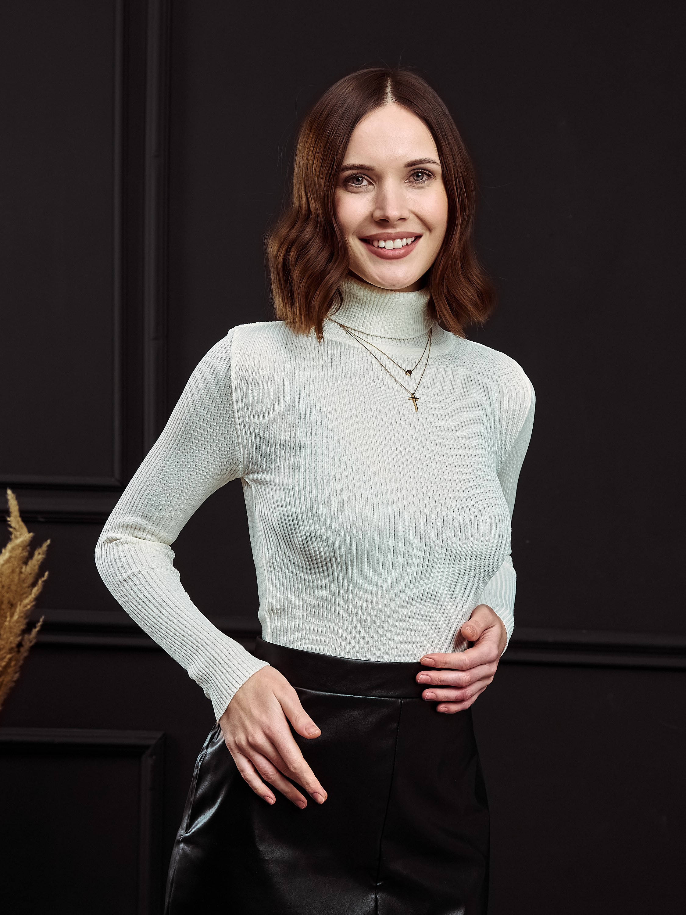 Фотосъёмка женских водолазок для OZON