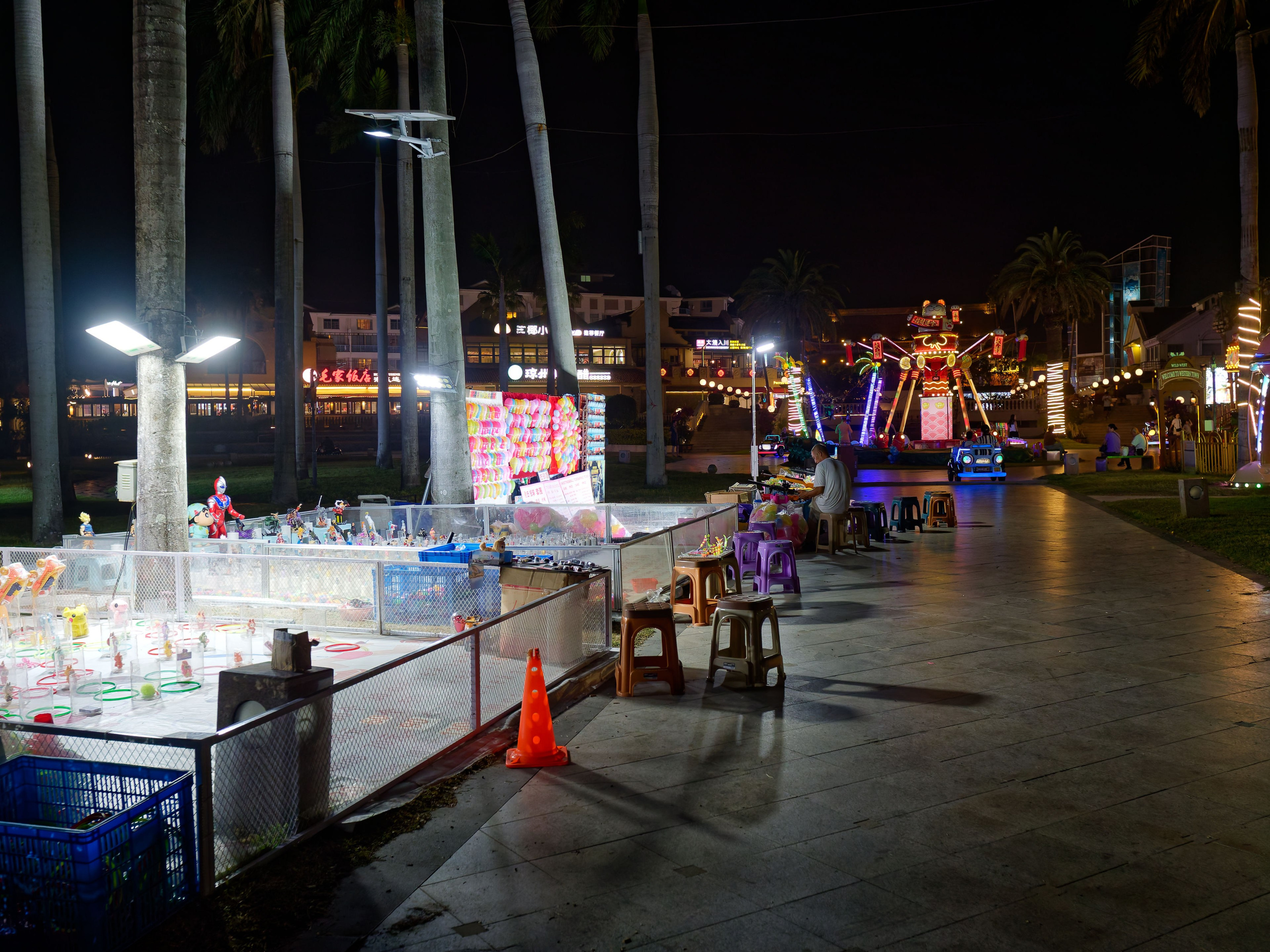 Хайнань 2026, Большой ночной базар в Ялунване. Фотопрогулки по Миру