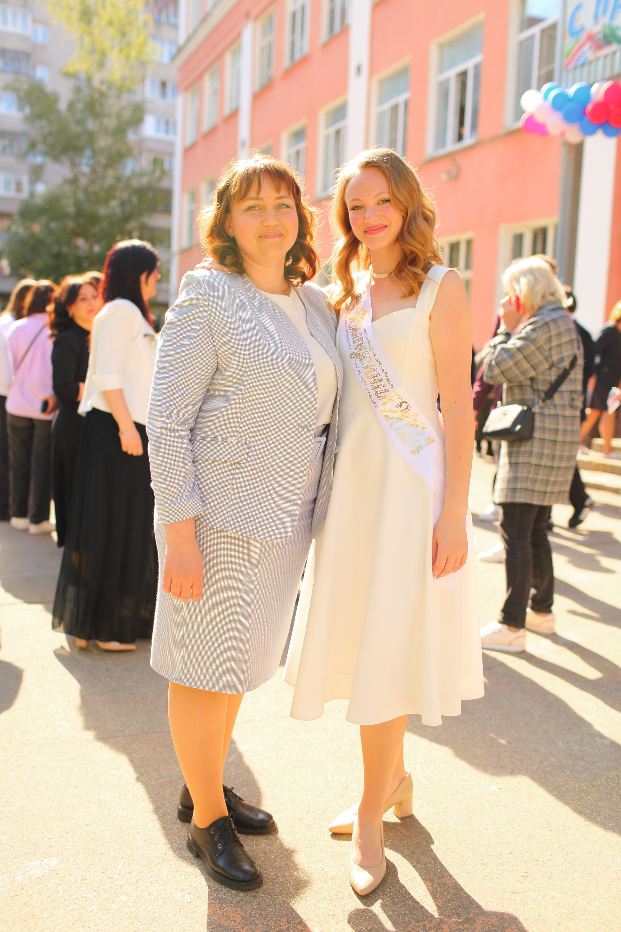 Портфолио фотографа на последний звонок. Свадебный и репортажный фотограф в Ярославле и Санкт-Петербурге Роман Микрюков