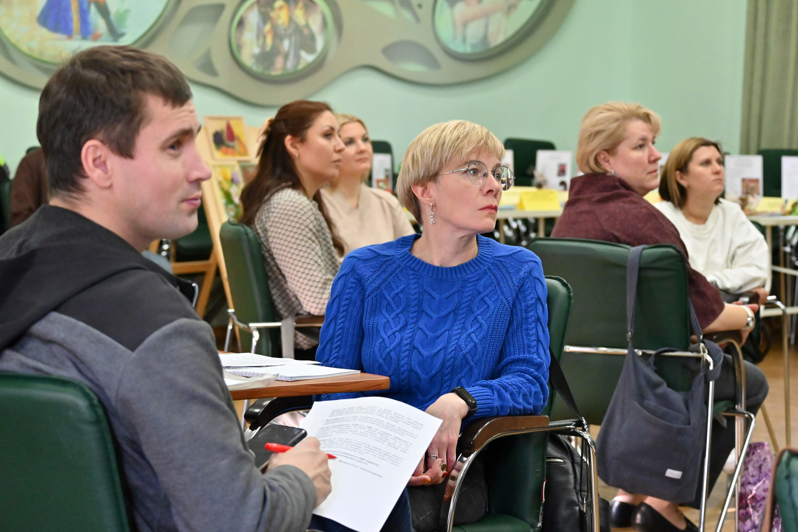 Круглый стол ГМП Сила творчества 18.10.2023. Профессиональный фотограф в Москве Алёна Котова