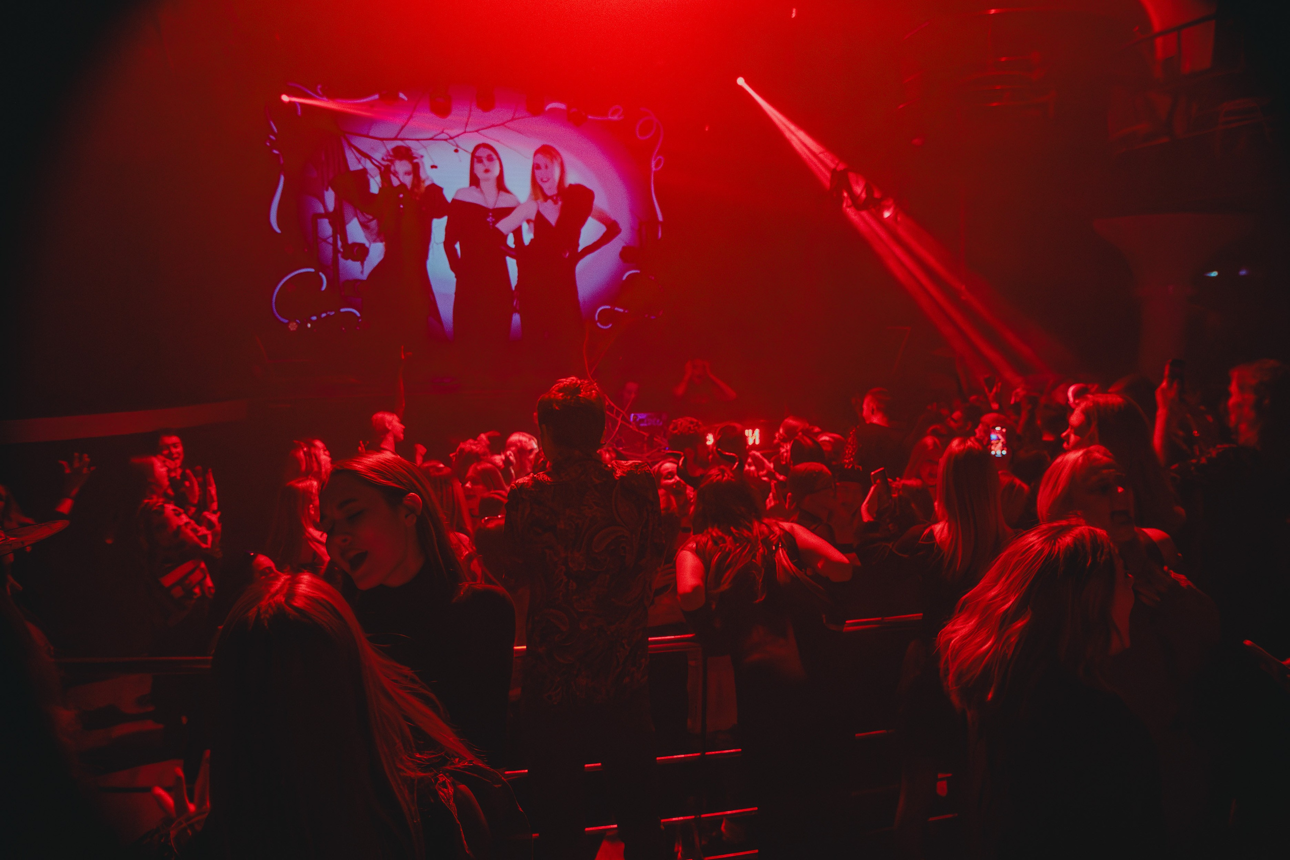 Тусовки. Фотограф Егор Огородов